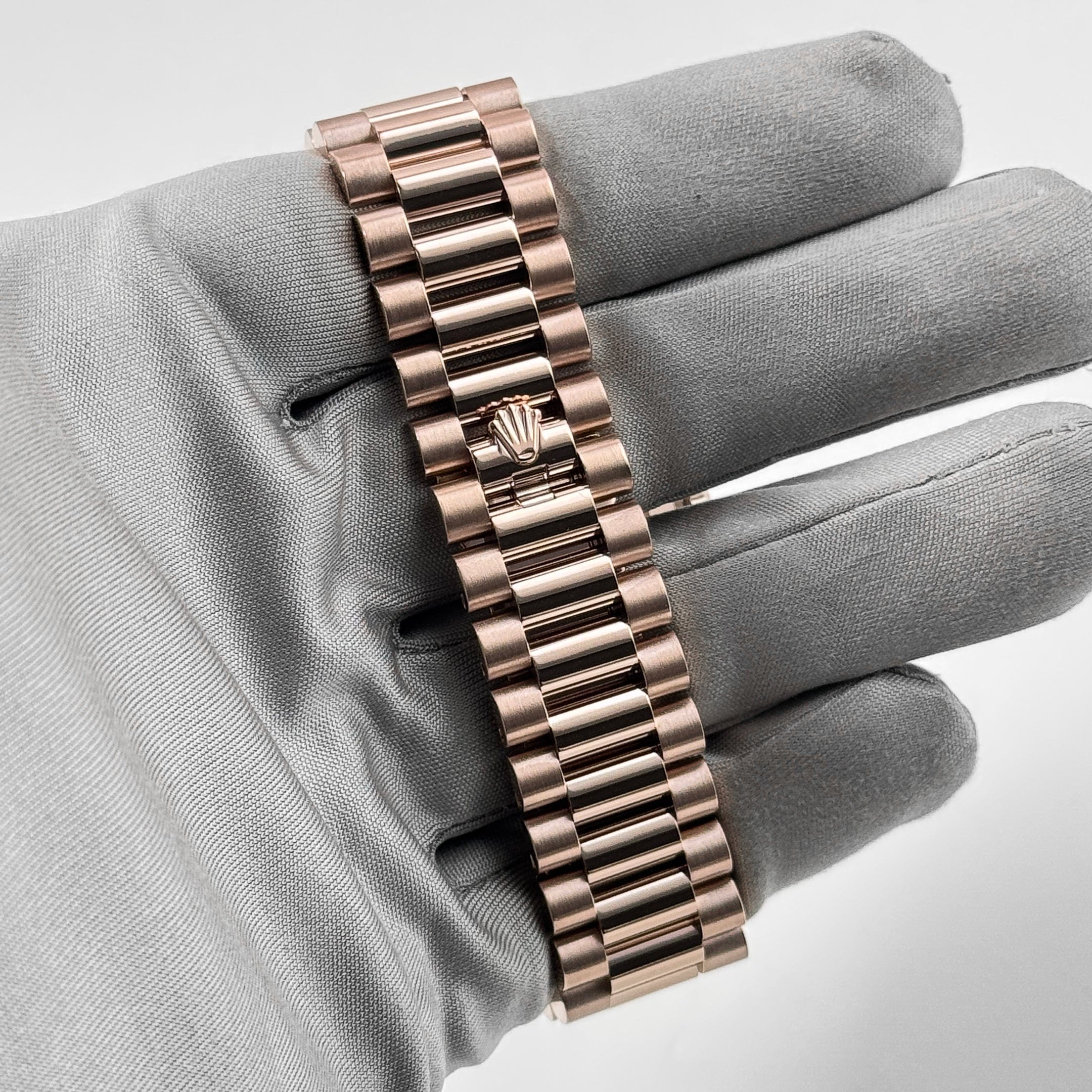 Day-Date Rose Gold Eisenkiesel Dial 40mm Product Image 9