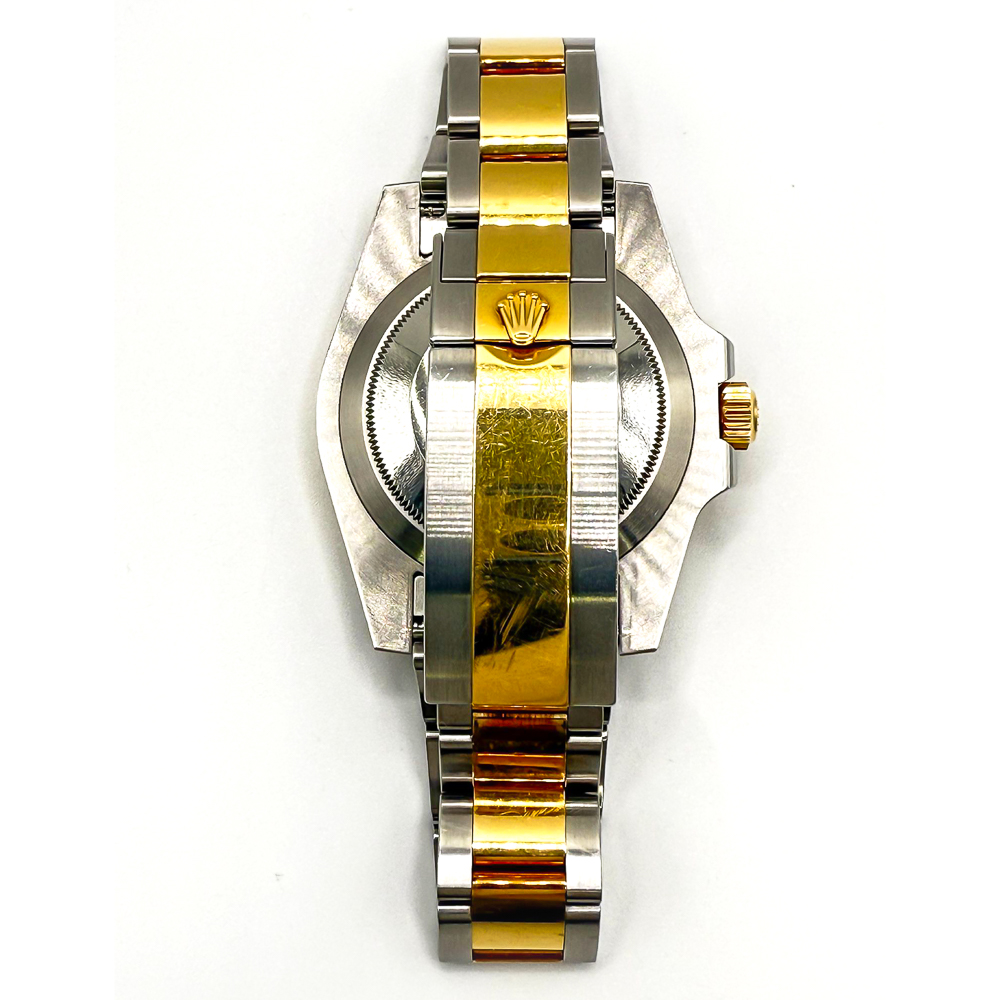 Submariner Date Yellow Gold & Steel Black Dial 40mm Product Image 5