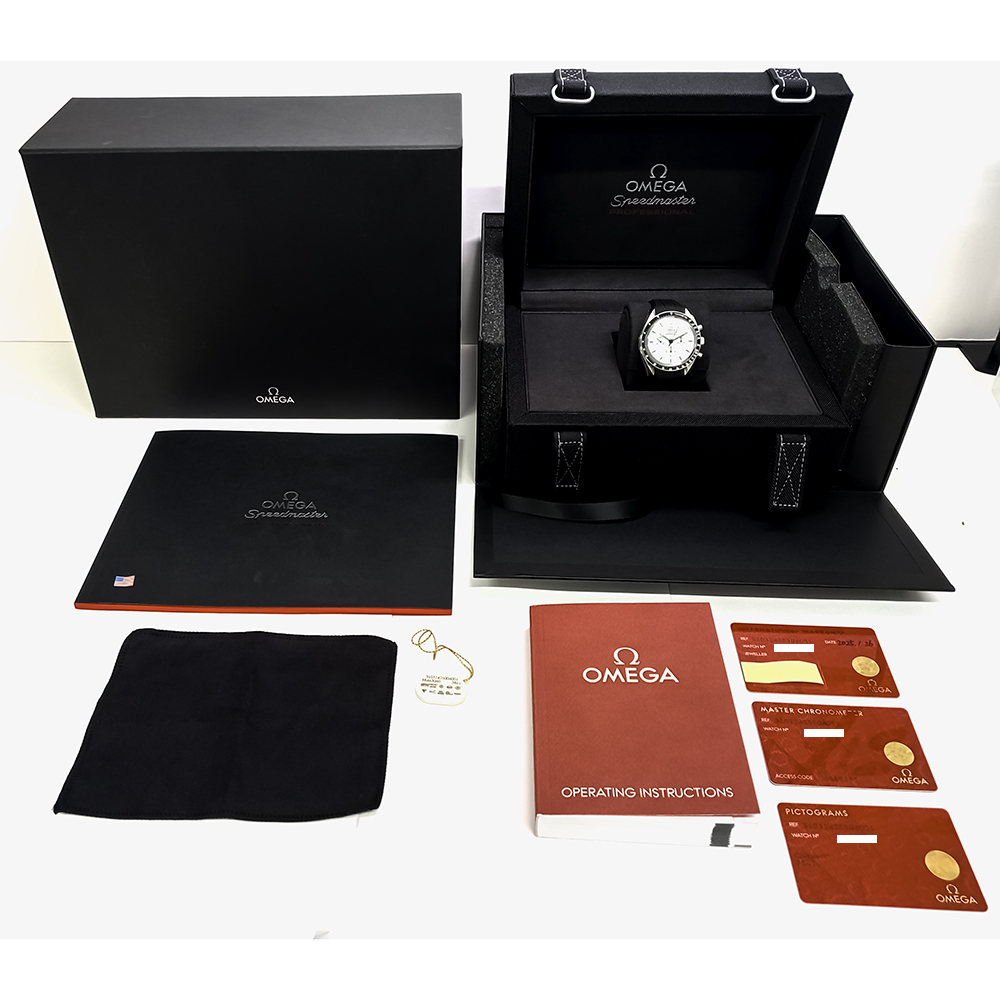 Speedmaster Professional Moonwatch Steel White Dial 42mm Product Image 5