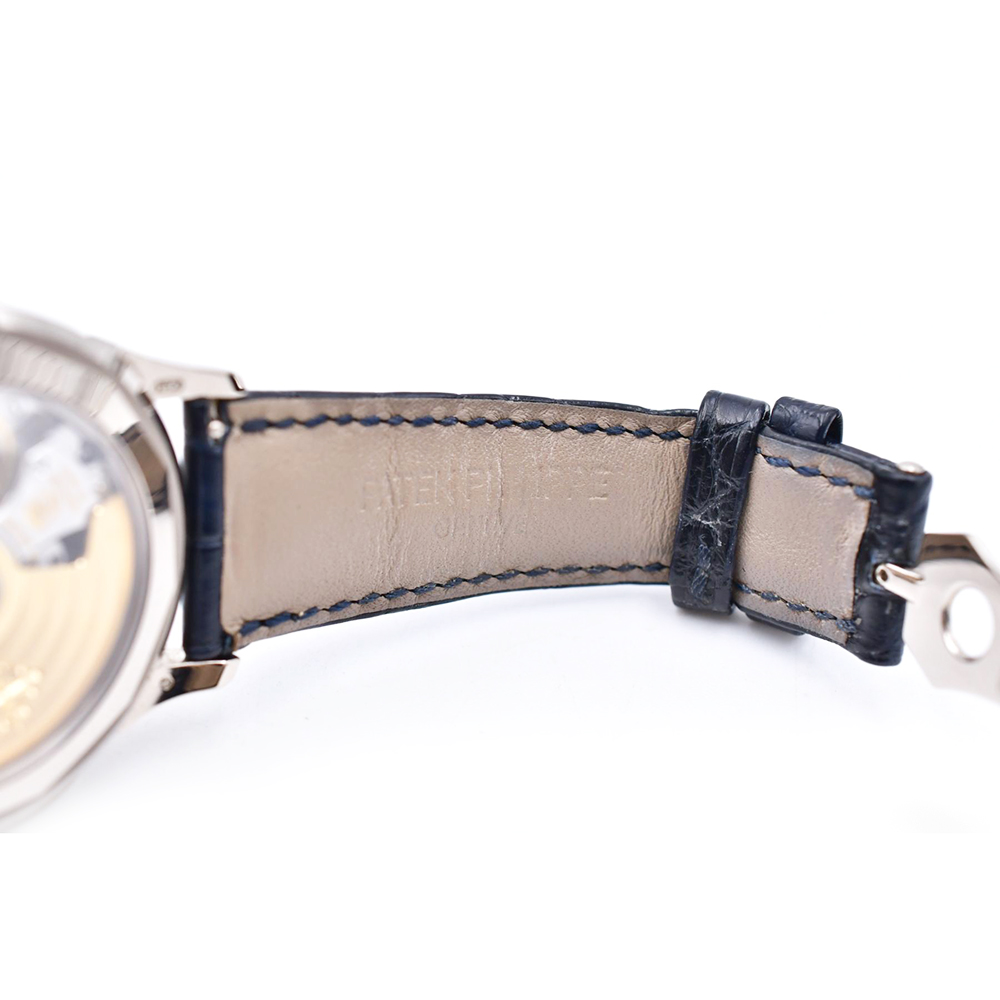 Complications World Time Chronograph White Gold Blue Dial "Hong Kong" 39mm Product Image 9