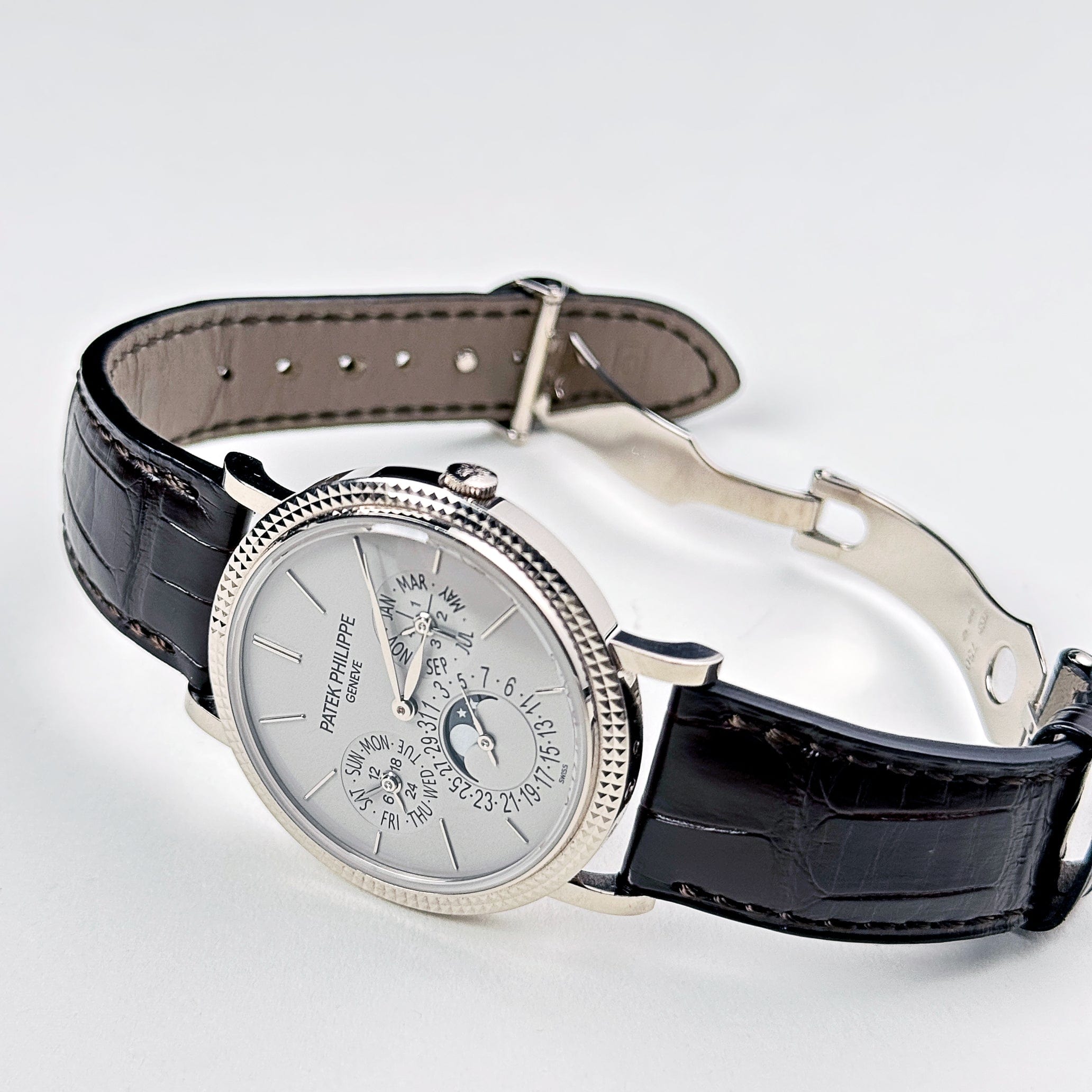 Perpetual Calendar White Gold Silver Dial 38mm Product Image 2