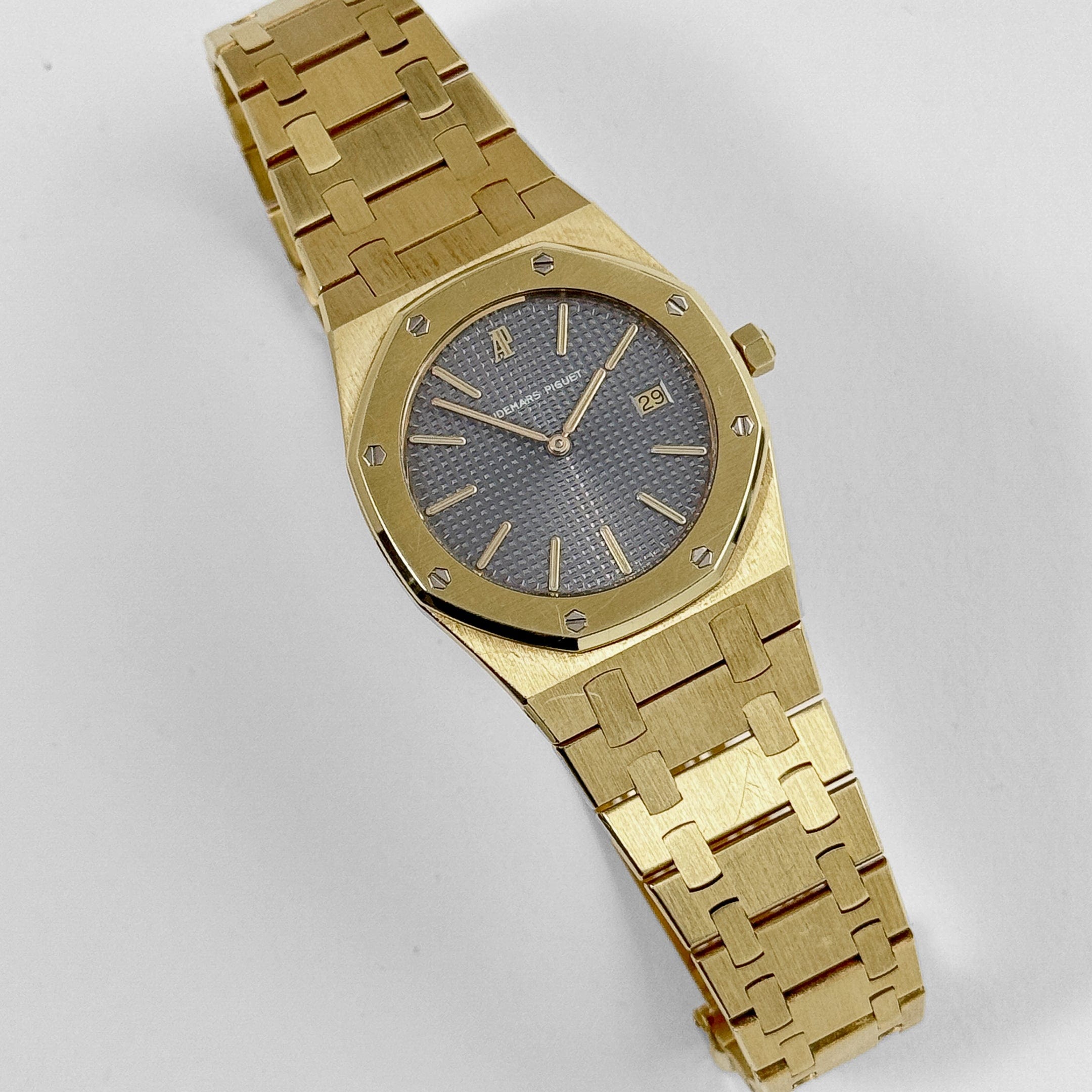 Vintage Royal Oak Yellow Gold Grey Dial 33mm Product Image 1