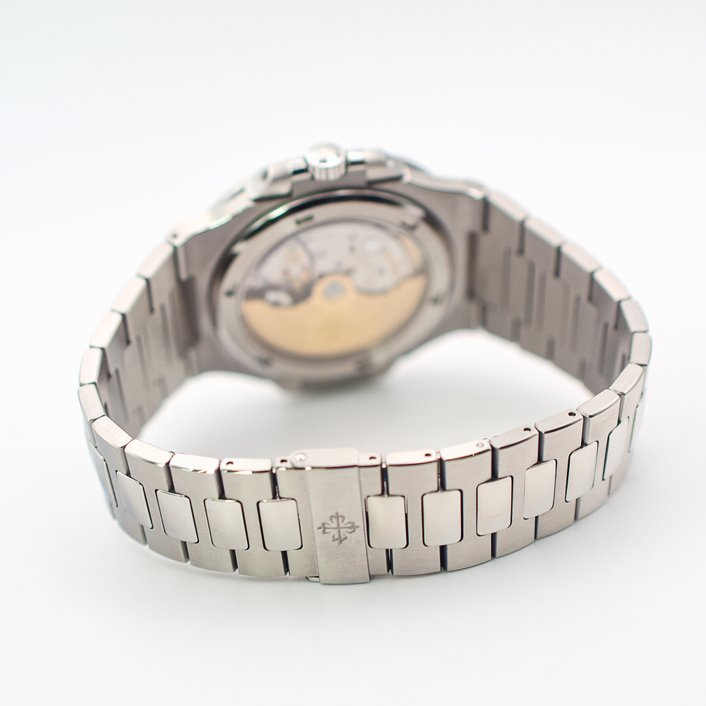 Nautilus Steel Green Dial 40mm Product Image 6