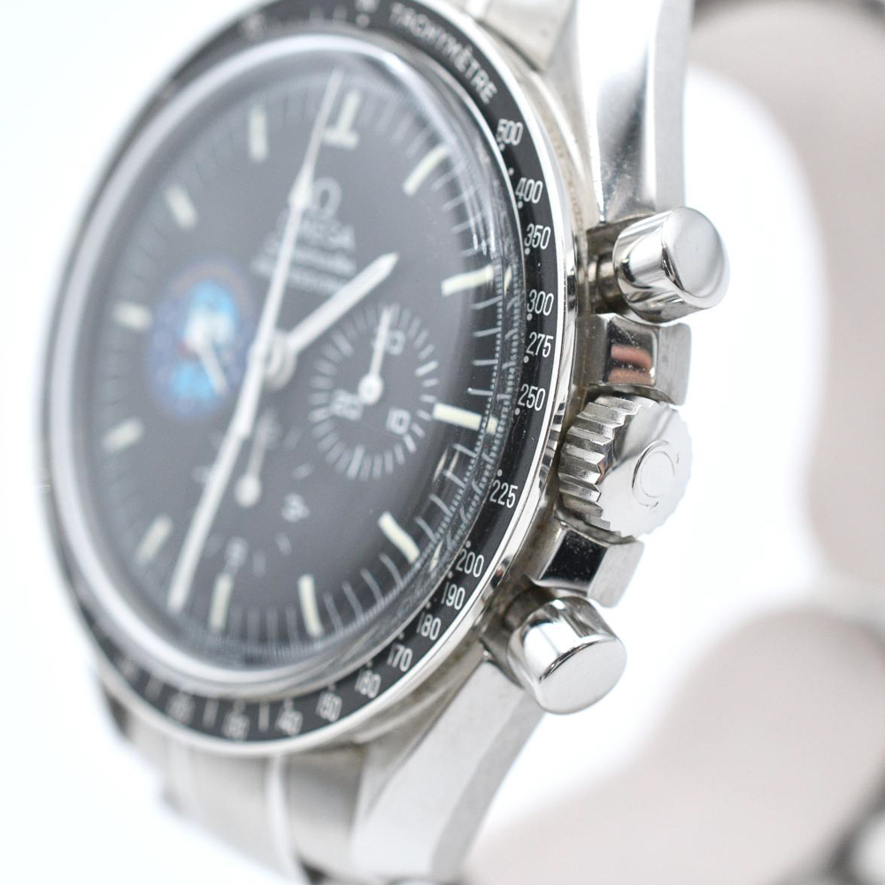 Speedmaster Professional Moonwatch "Snoopy Award" Steel Black Dial 42mm Product Image 3