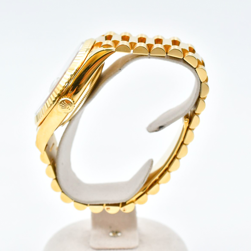 Day-Date Yellow Gold Silver Dial 40mm Product Image 4