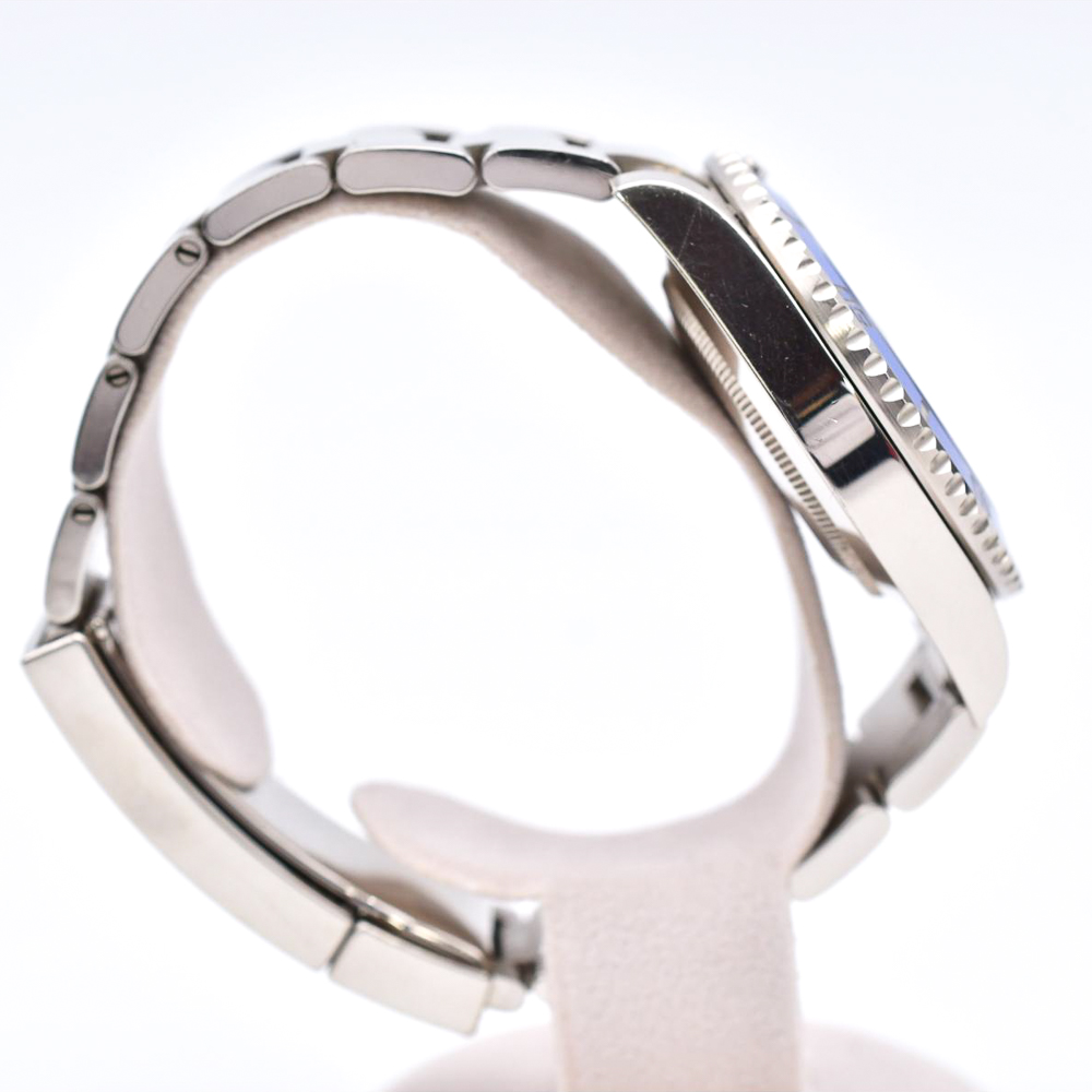 Submariner Date White Gold Blue Dial 40mm Product Image 5