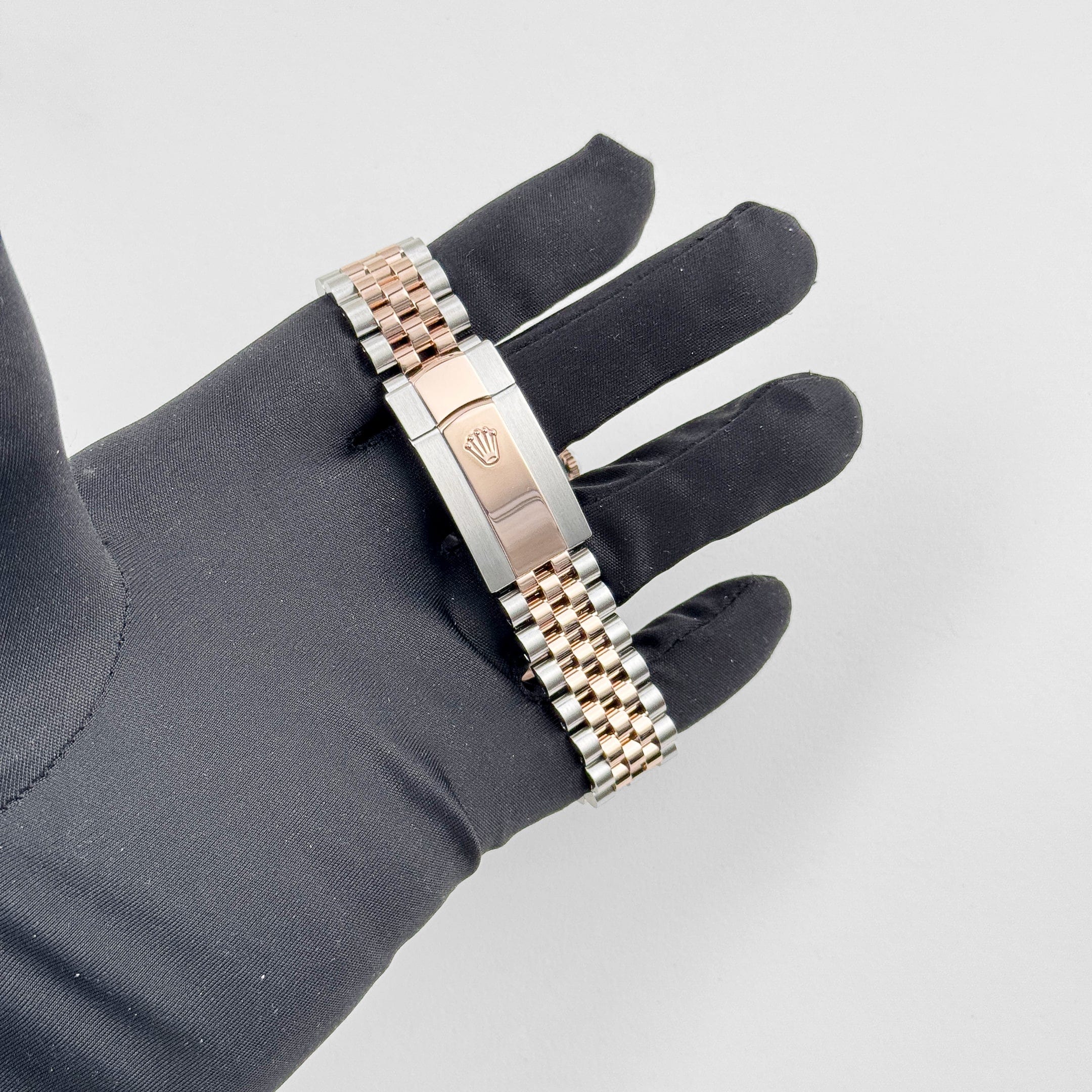Datejust Rose Gold & Steel Jubilee Grey Dial 41mm Product Image 9