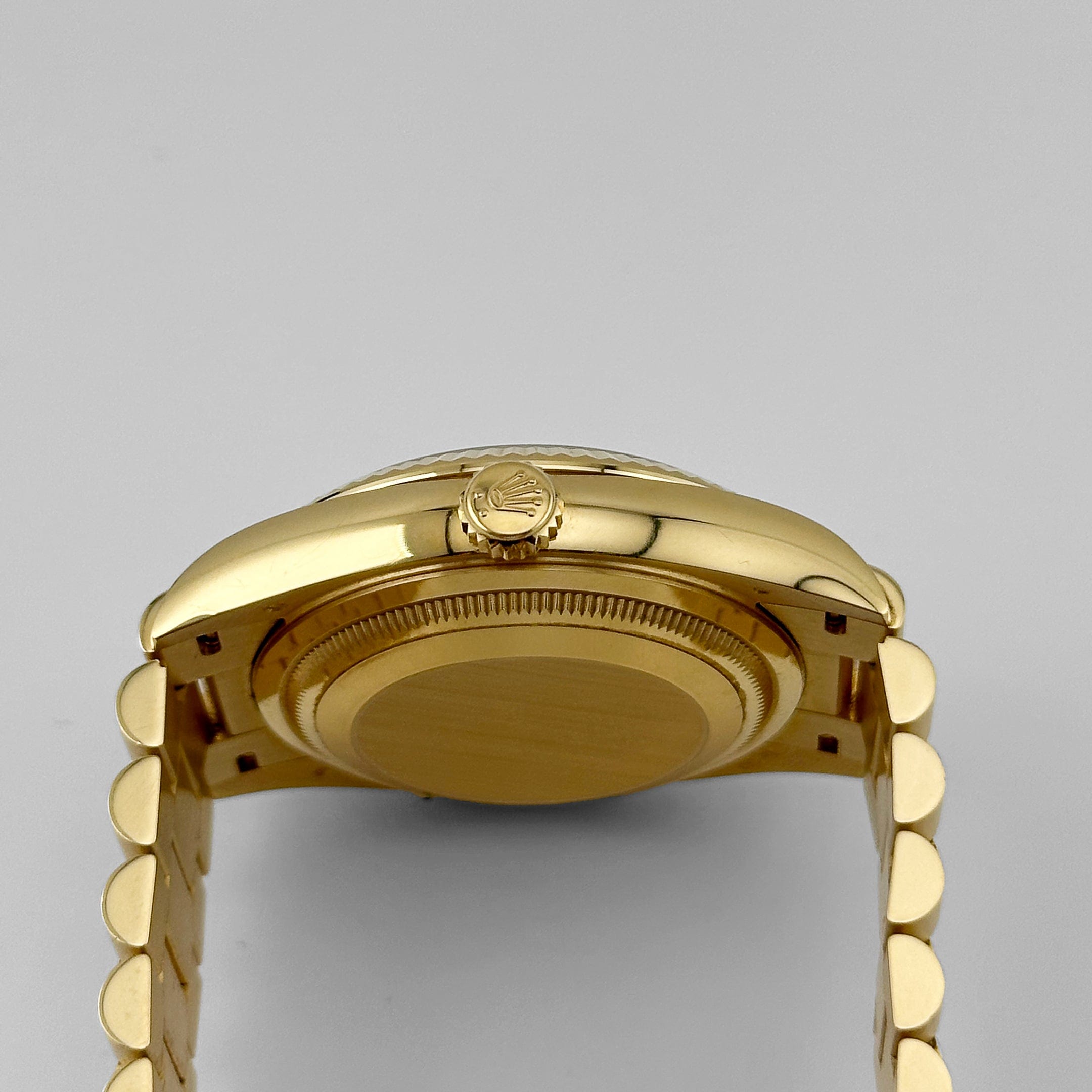 Day-Date Yellow Gold White Dial 36mm Product Image 4
