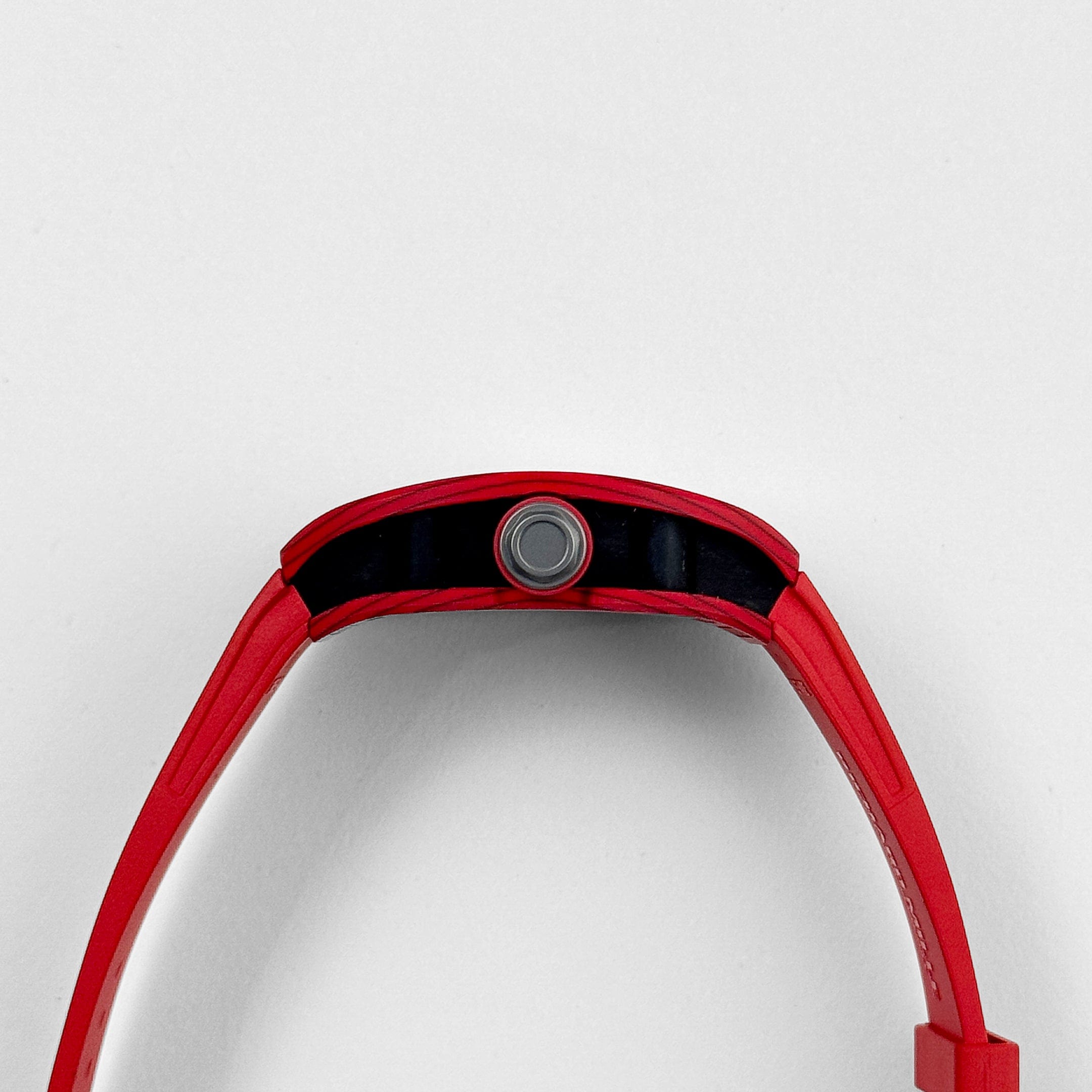 RM07-01 Racing Red Product Image 4