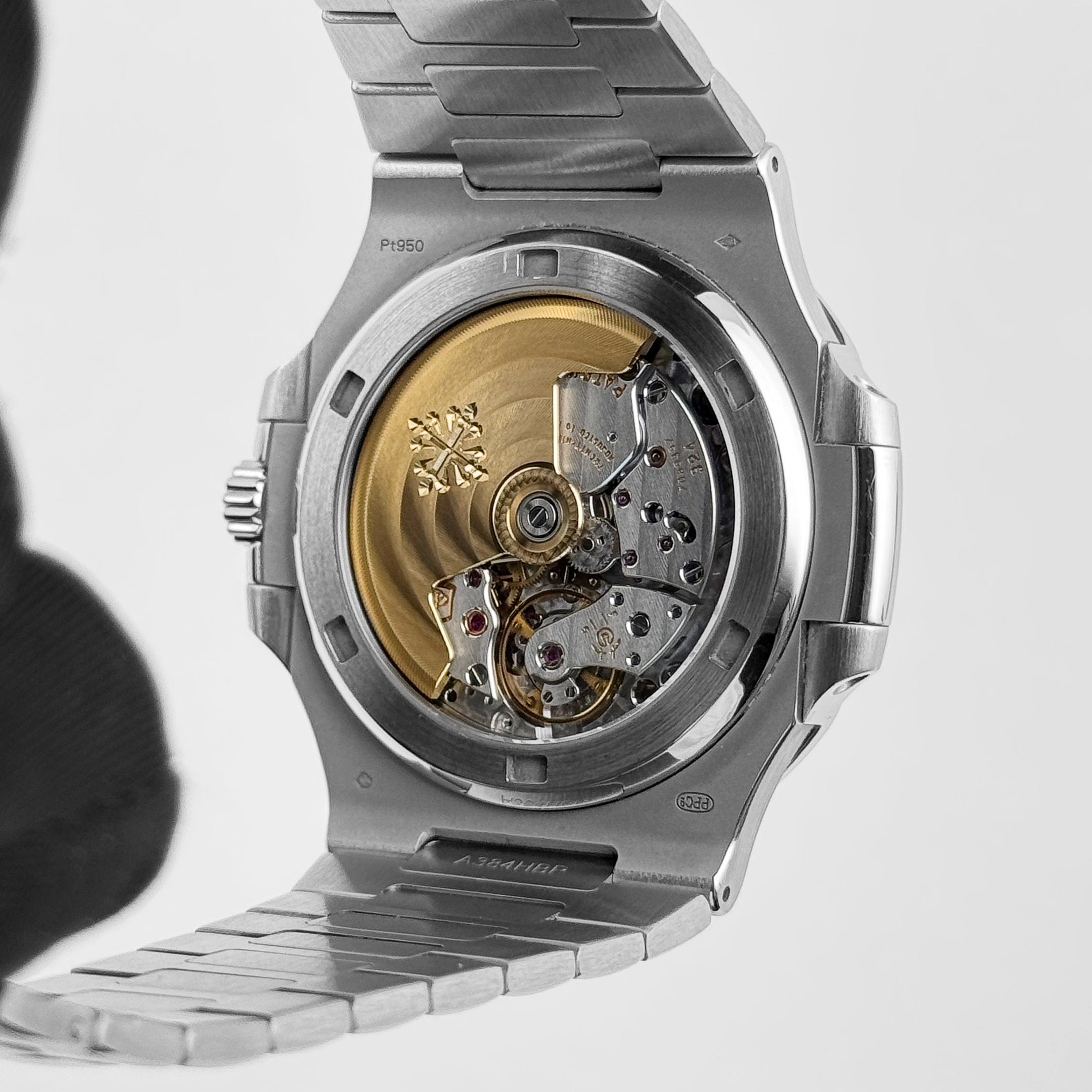 Nautilus Selfwinding "40th Anniversary" Platinum Blue Dial 40mm Product Image 8