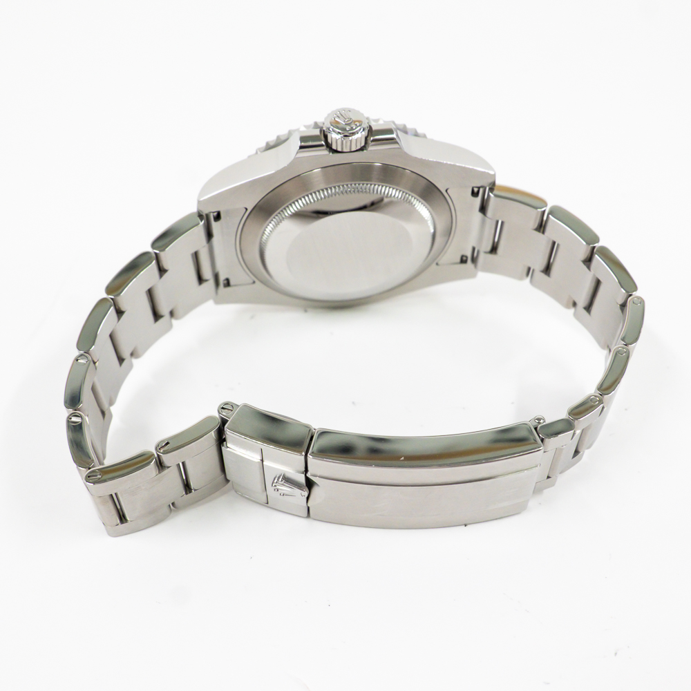 Submariner Date Steel Green Dial "Hulk" 40mm Product Image 4