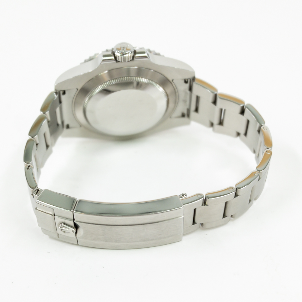 Submariner Date Steel Green Dial "Hulk" 40mm Product Image 4