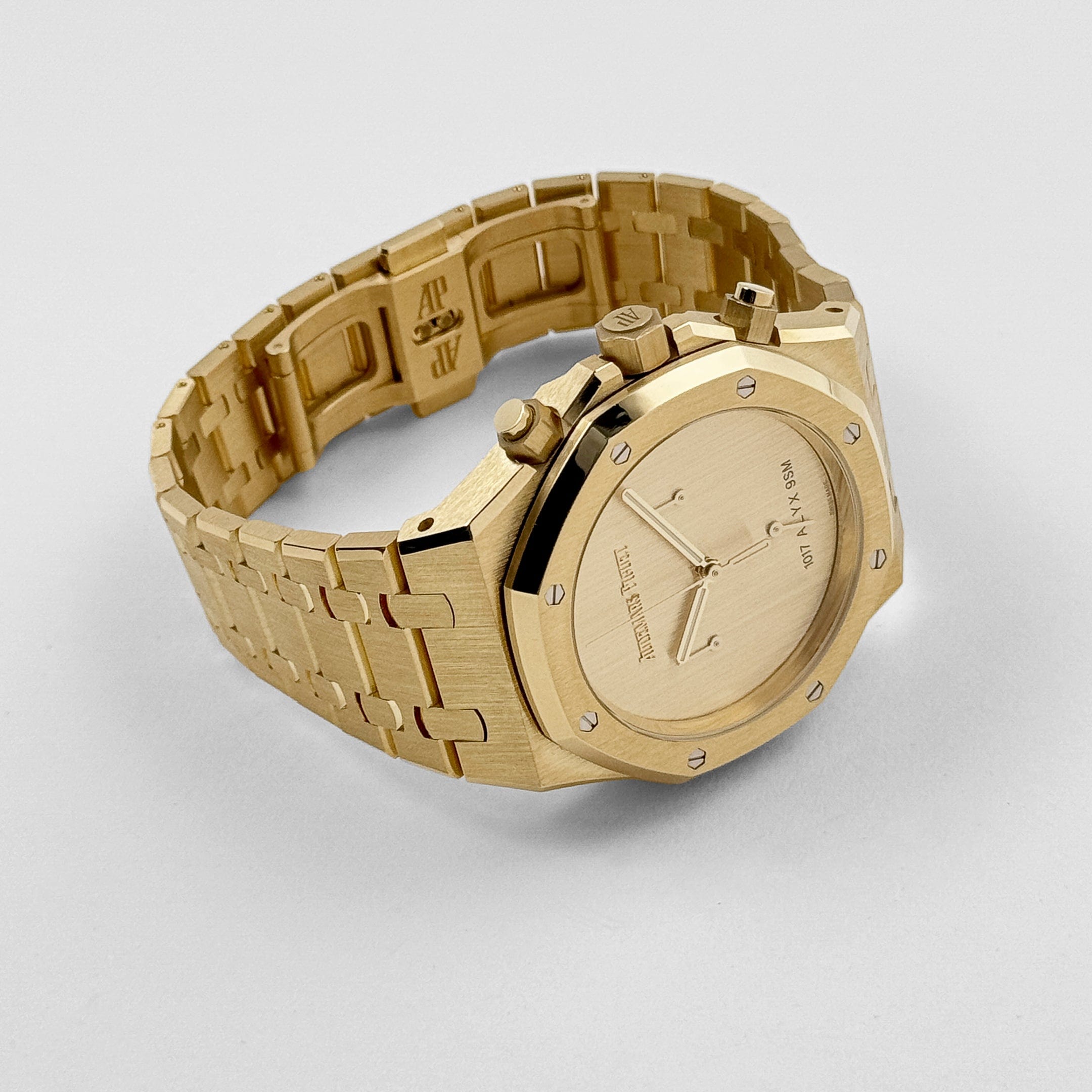 Royal Oak Chronograph "1017 ALYX 9SM" Yellow Gold Champagne Dial 41mm Product Image 2
