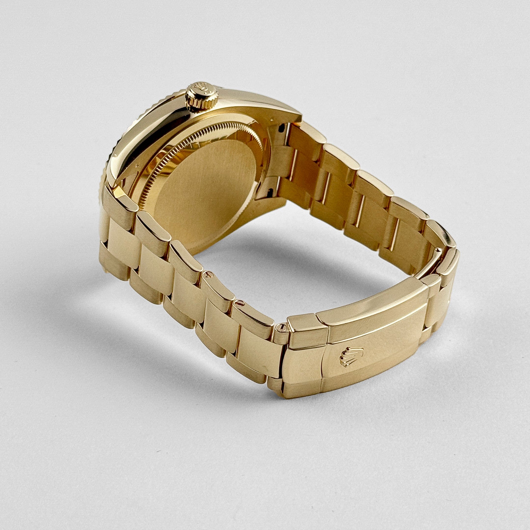 Sky-Dweller Yellow Gold Black Dial 42mm Product Image 7