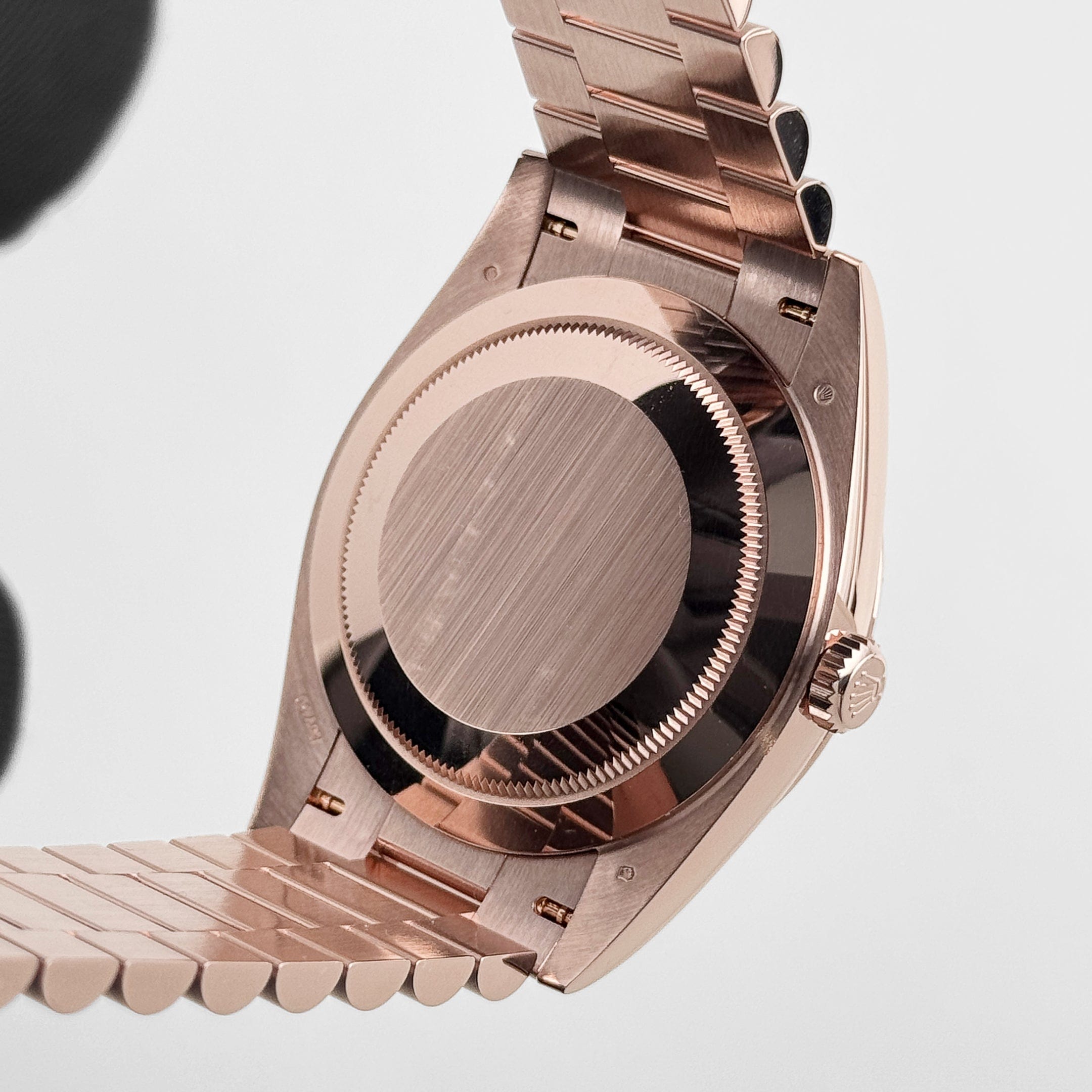 Day-Date Rose Gold Green Olive Dial 40mm Product Image 8