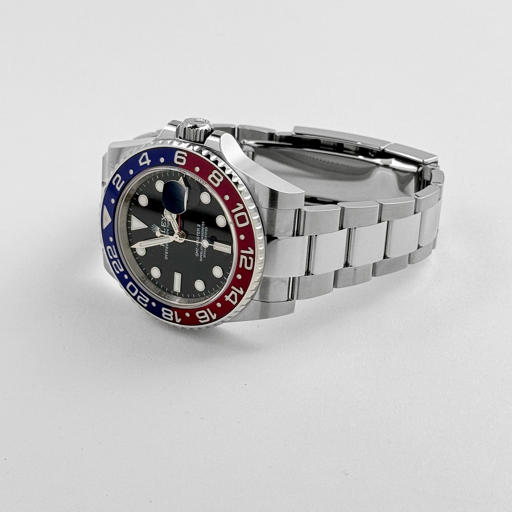 GMT-Master II Steel Black Dial "Pepsi" 40mm Product Image 3