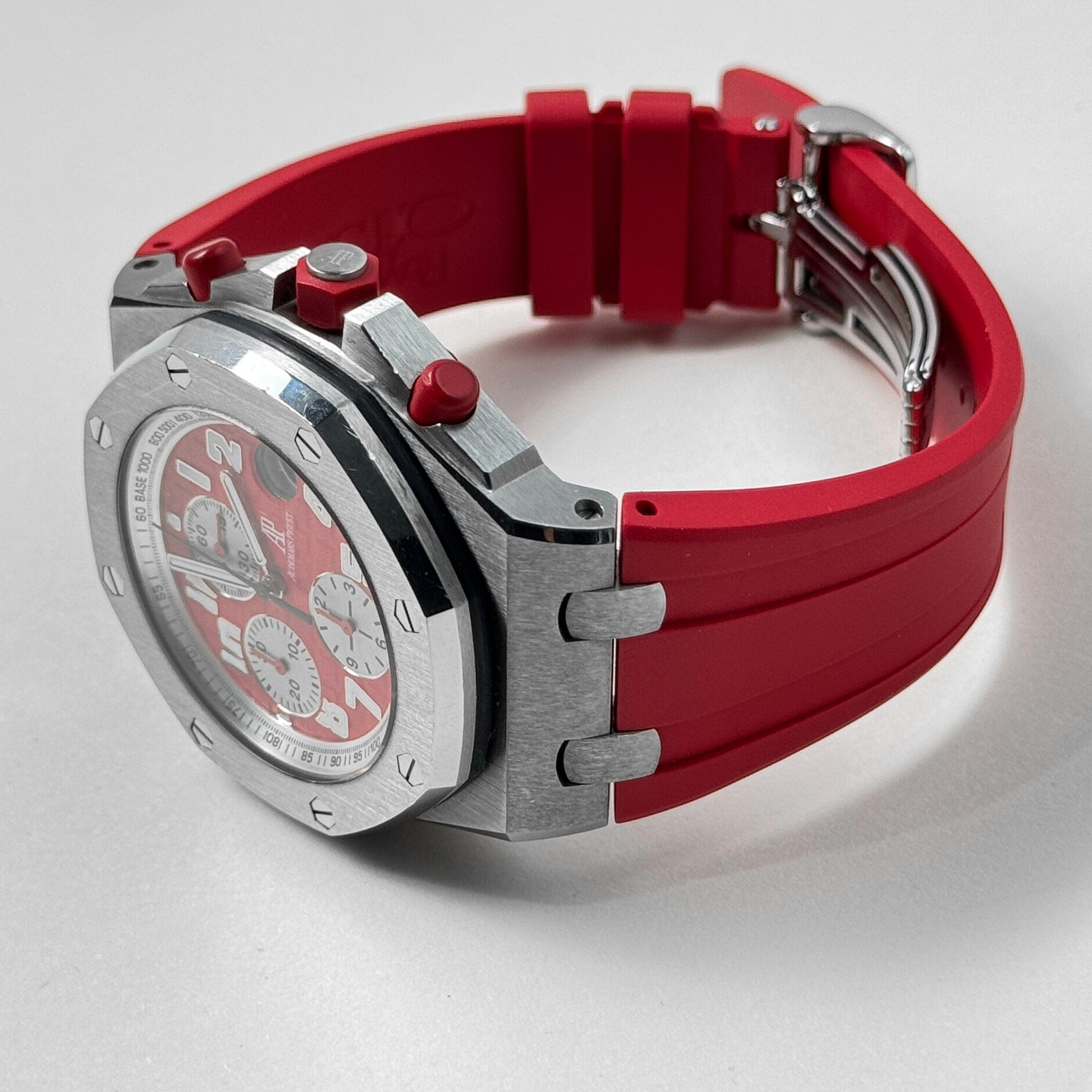 Royal Oak Offshore Chronograph "Rhone-Fusterie" Steel Red Dial 42mm Product Image 2