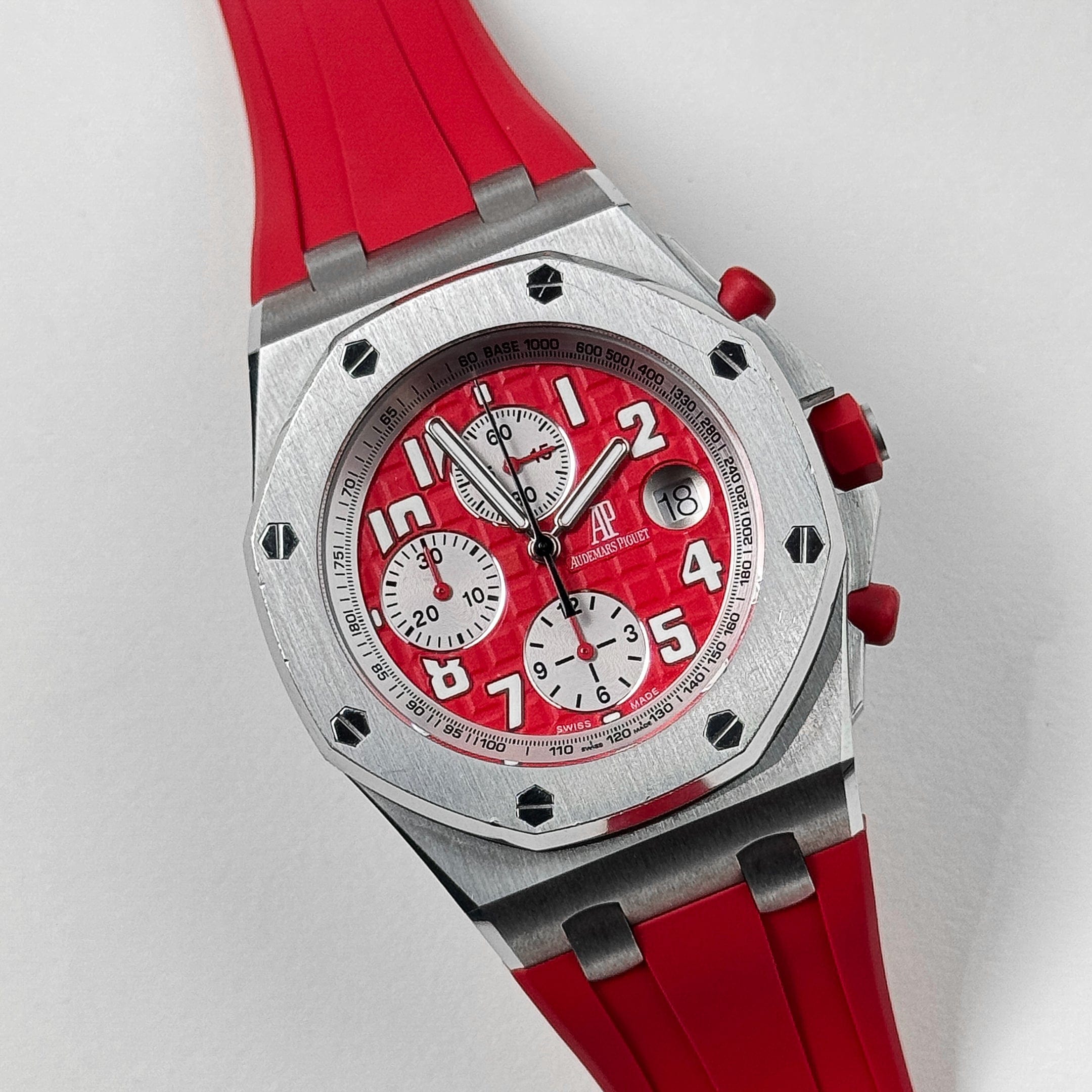 Royal Oak Offshore Chronograph "Rhone-Fusterie" Steel Red Dial 42mm Product Image 1