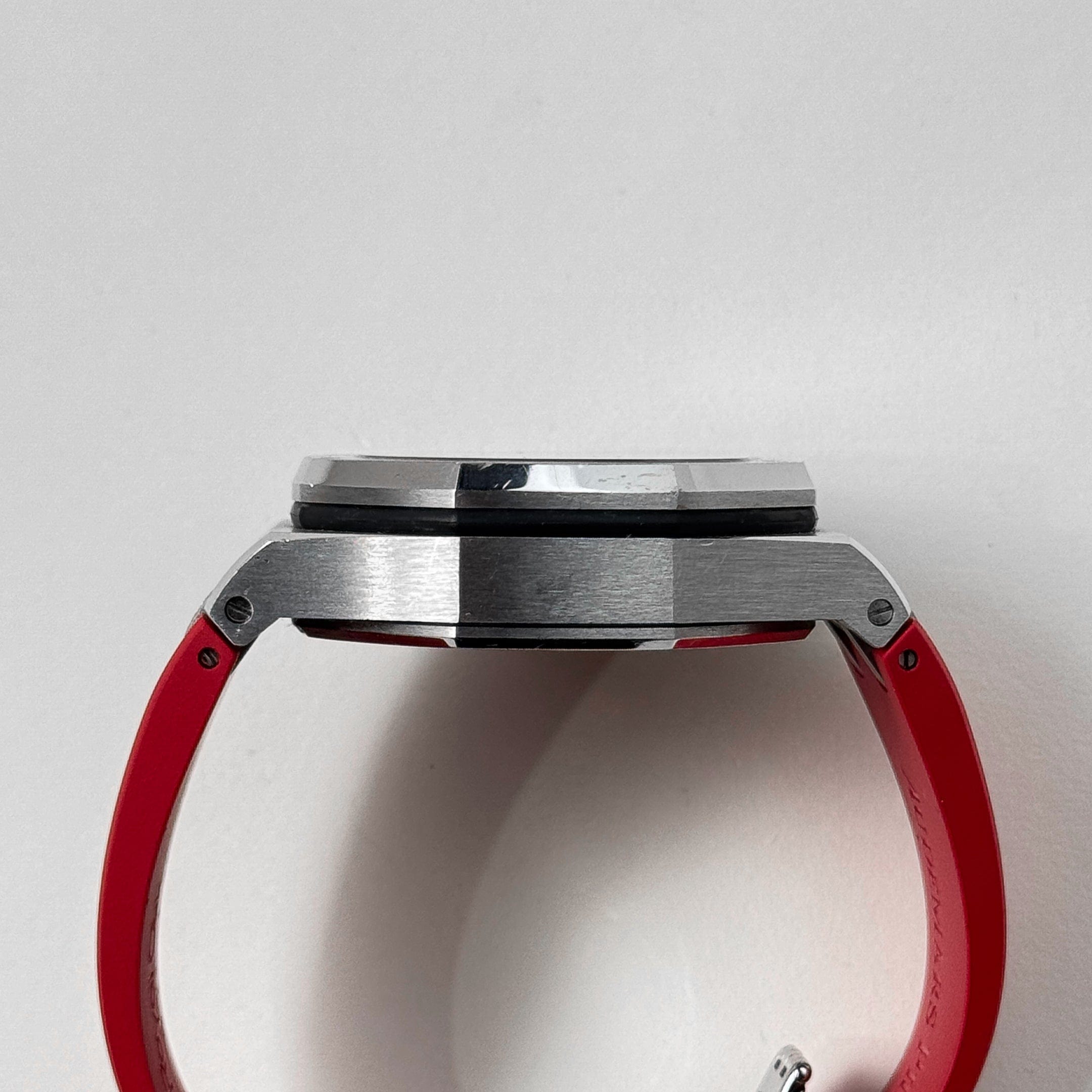 Royal Oak Offshore Chronograph "Rhone-Fusterie" Steel Red Dial 42mm Product Image 5