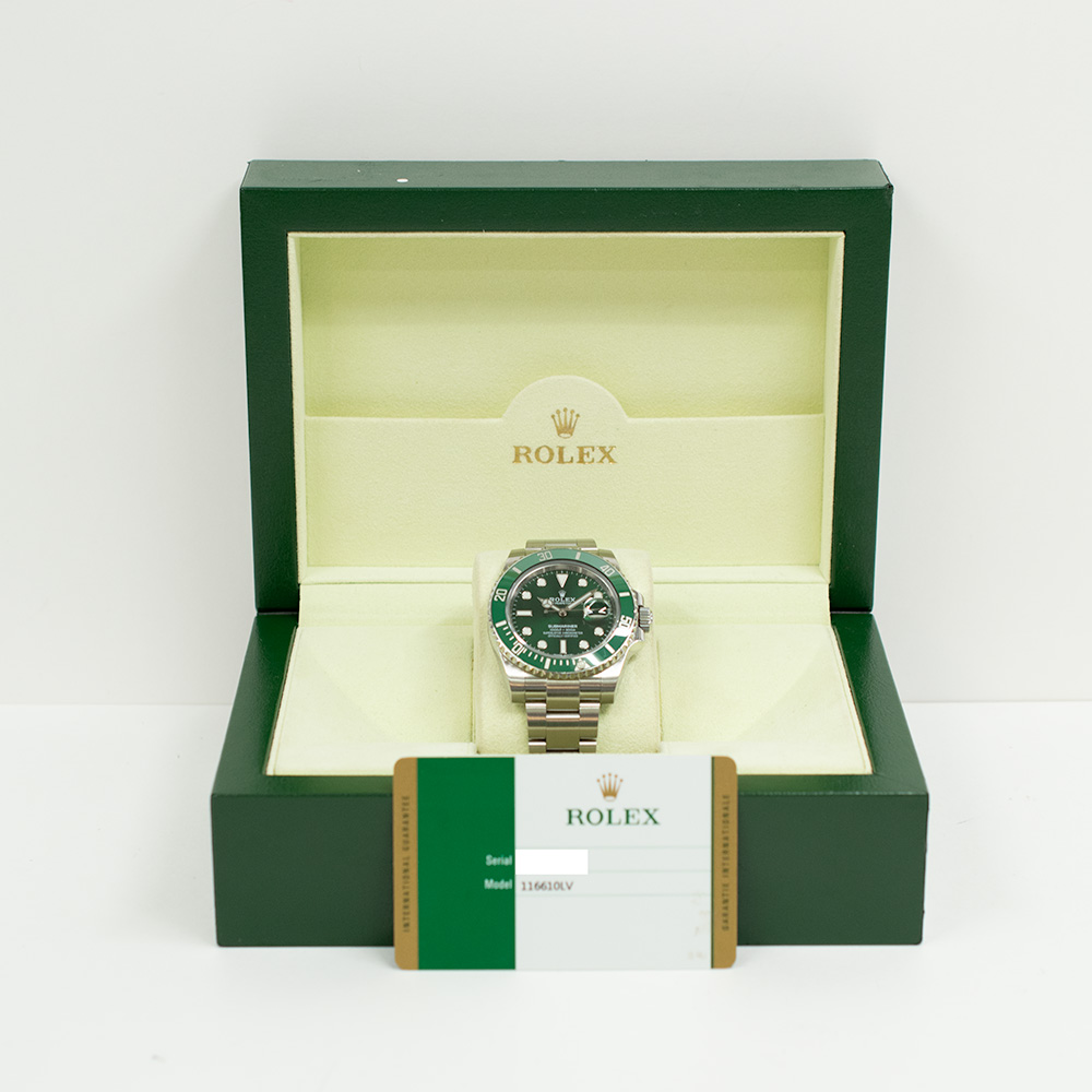 Submariner Date Steel Green Dial "Hulk" 40mm Product Image 9