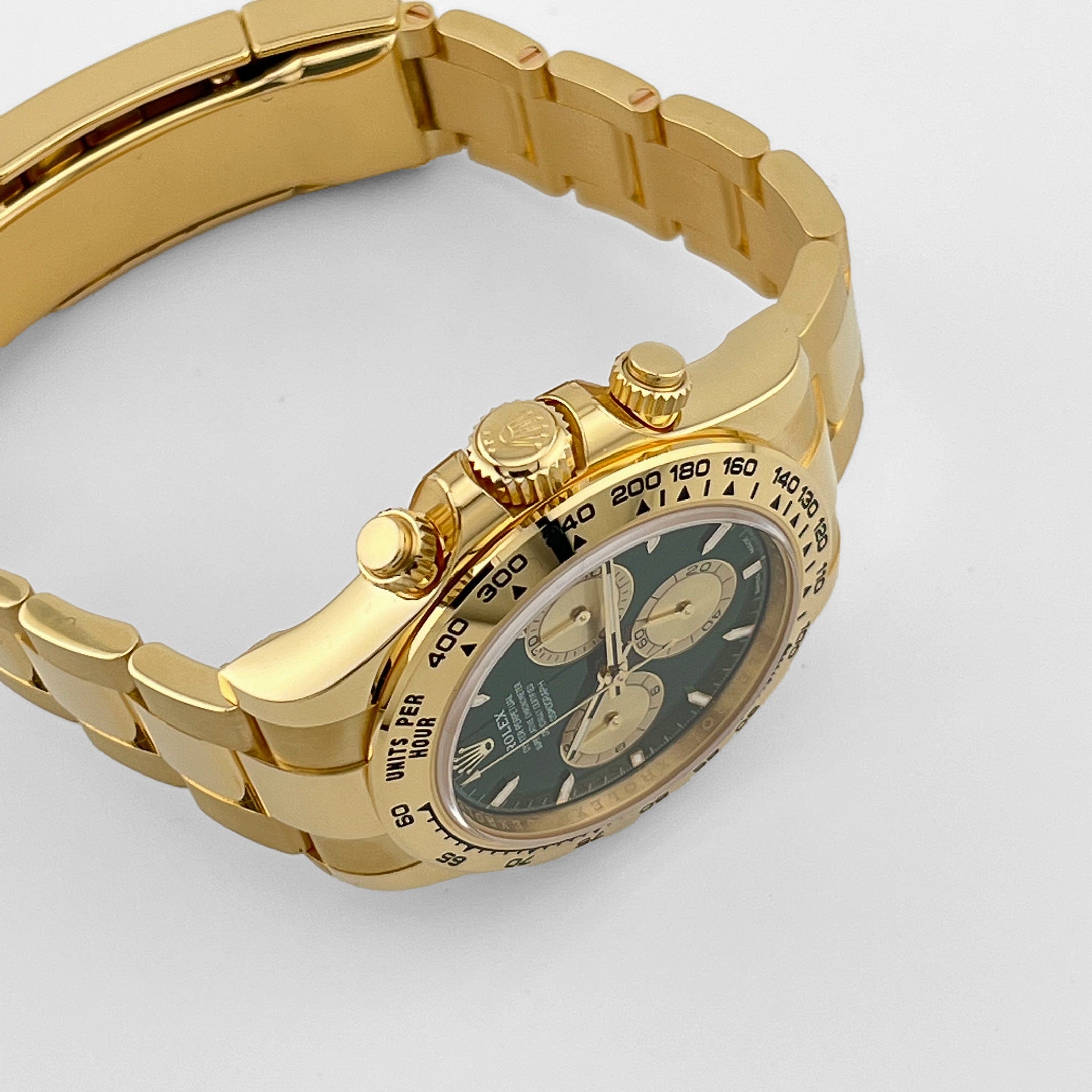 Daytona Yellow Gold Green Dial 40mm Product Image 2