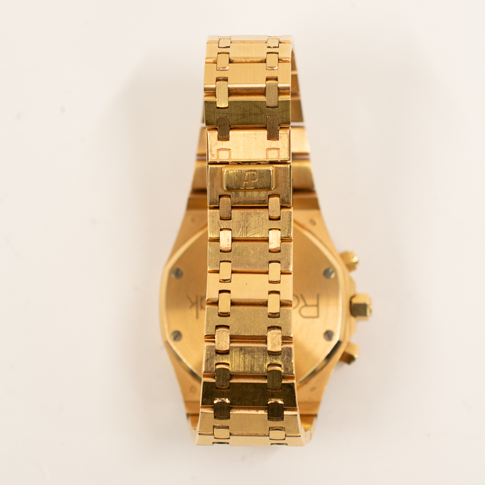 Royal Oak Chronograph Rose Gold White Dial 39mm Product Image 3