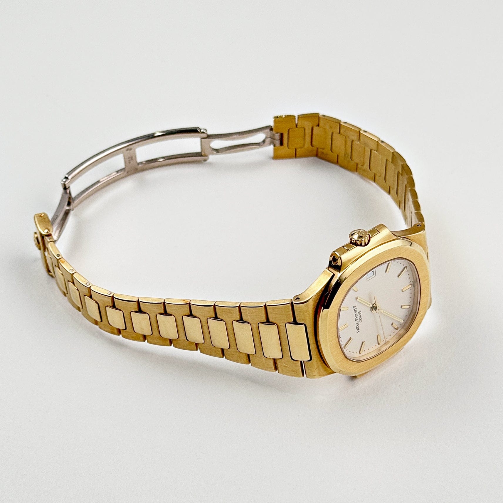 Nautilus Yellow Gold White Dial 38mm Product Image 3