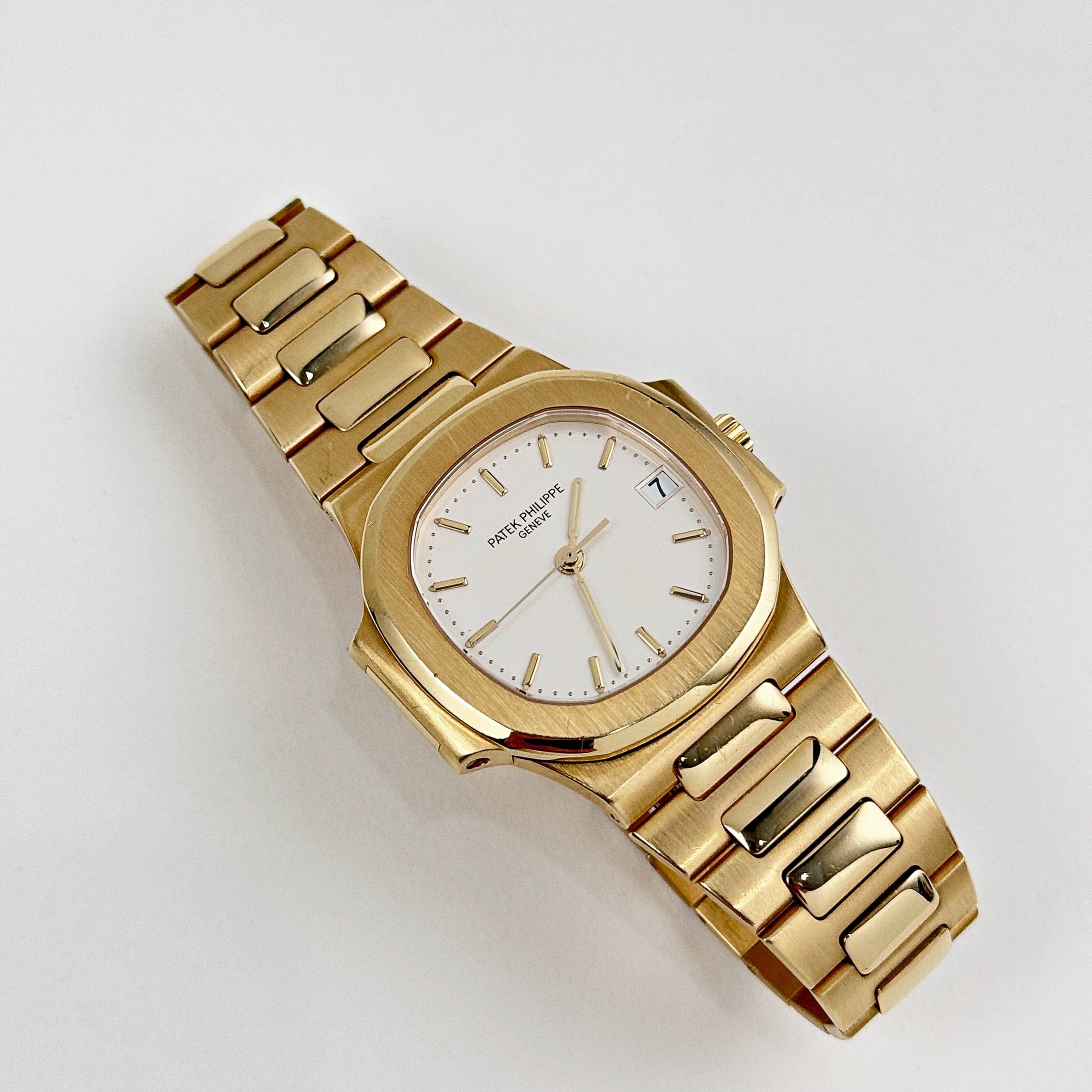Nautilus Yellow Gold White Dial 38mm Product Image 1