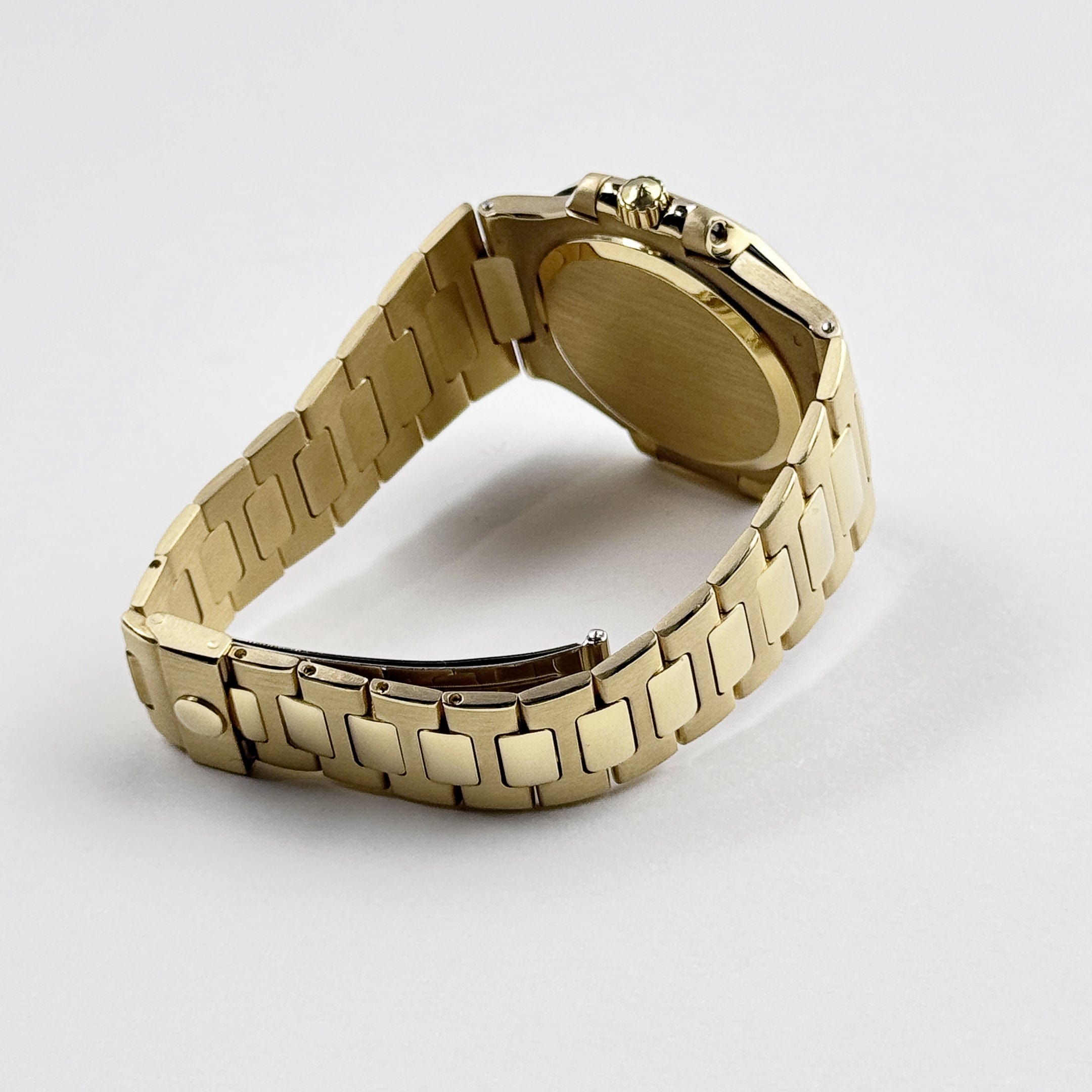 Vintage Nautilus Yellow Gold Black Dial 37mm Product Image 7