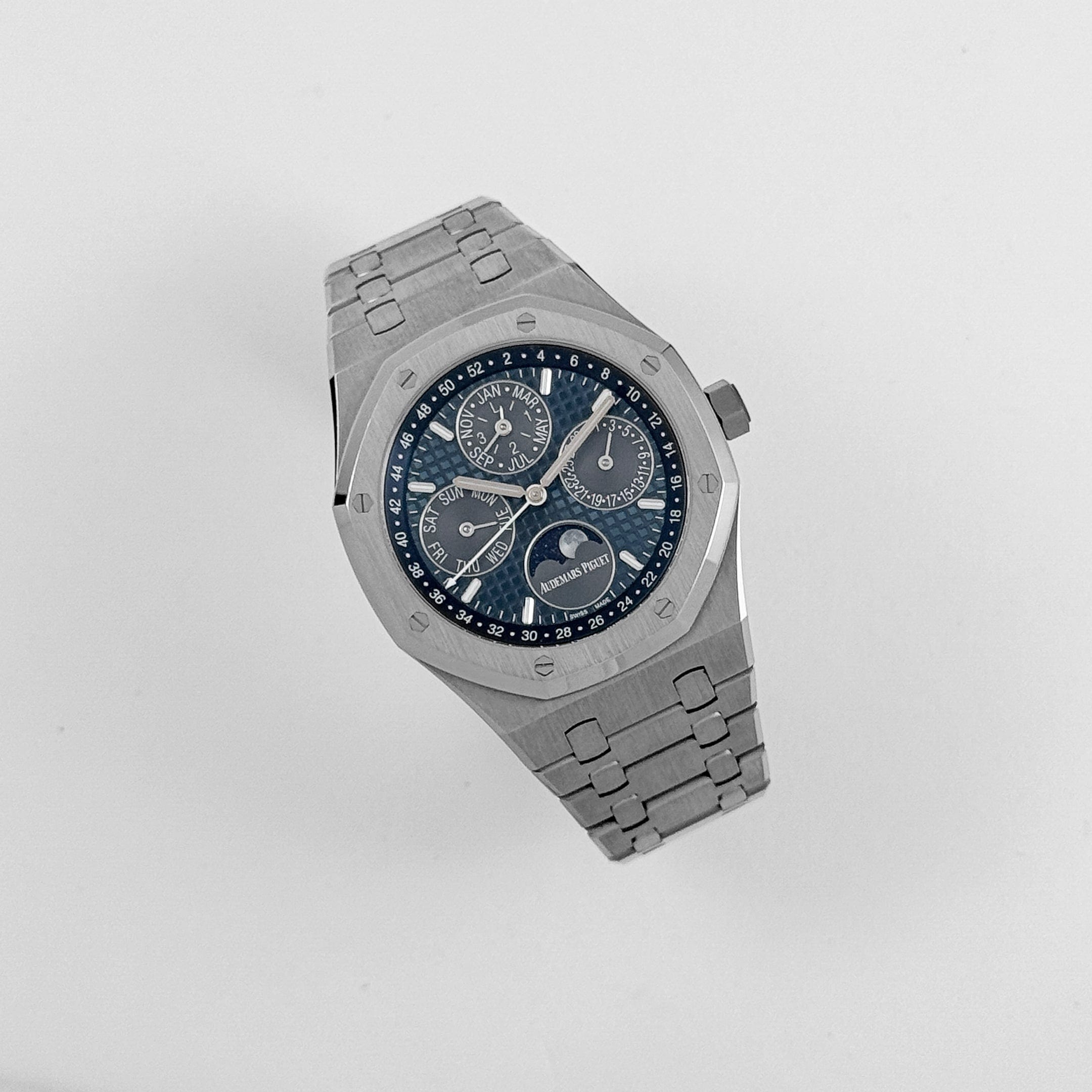 Royal Oak Perpetual Calendar Titanium Blue Dial 41mm Product Image 1