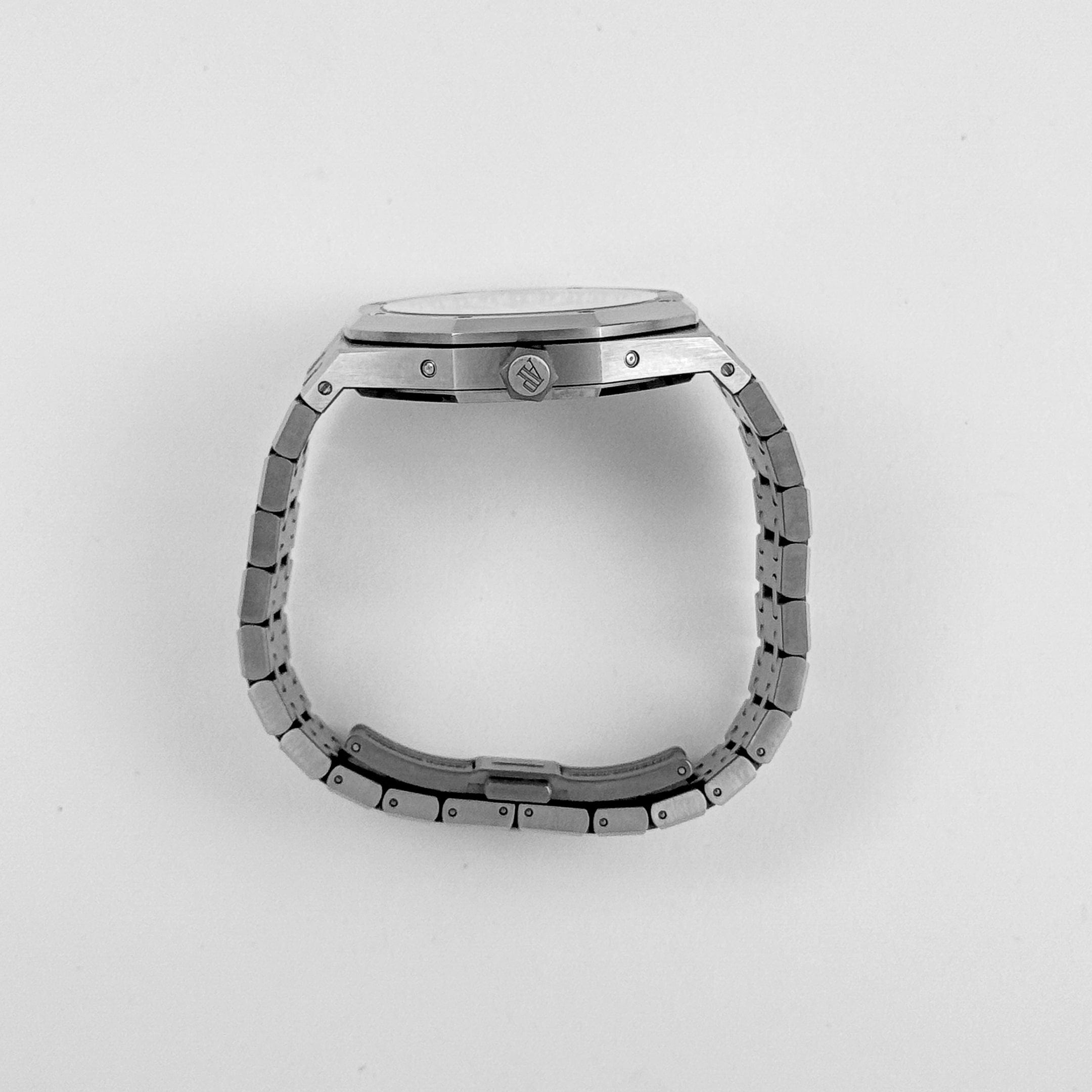 Royal Oak Perpetual Calendar Titanium Blue Dial 41mm Product Image 4