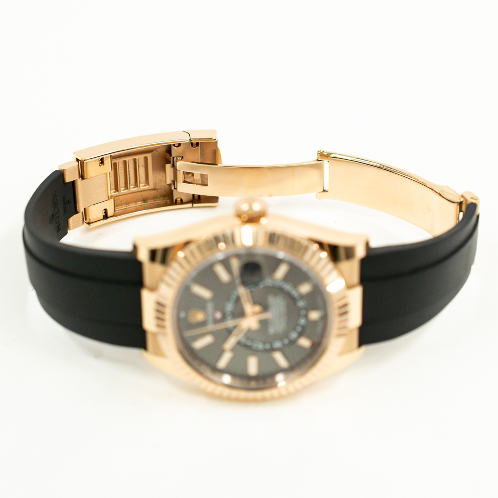 Sky-Dweller Rose Gold Oysterflex Grey Dial 42mm Product Image 6