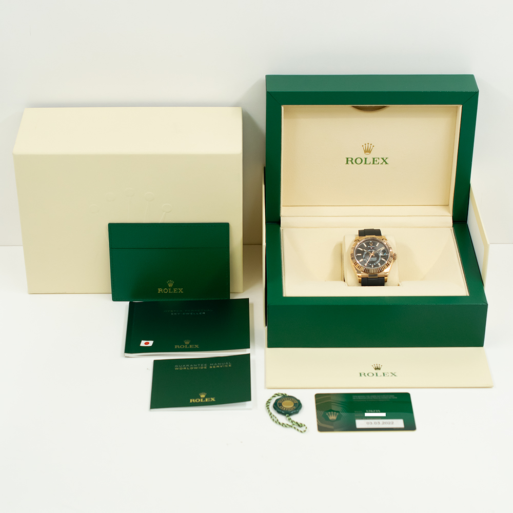 Sky-Dweller Rose Gold Oysterflex Grey Dial 42mm Product Image 8