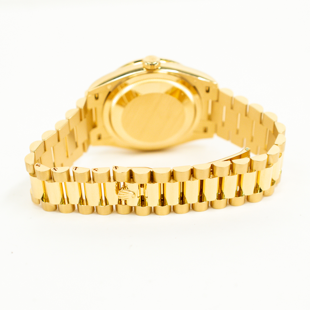 Day-Date Yellow Gold Diamond Green Dial 36mm Product Image 5