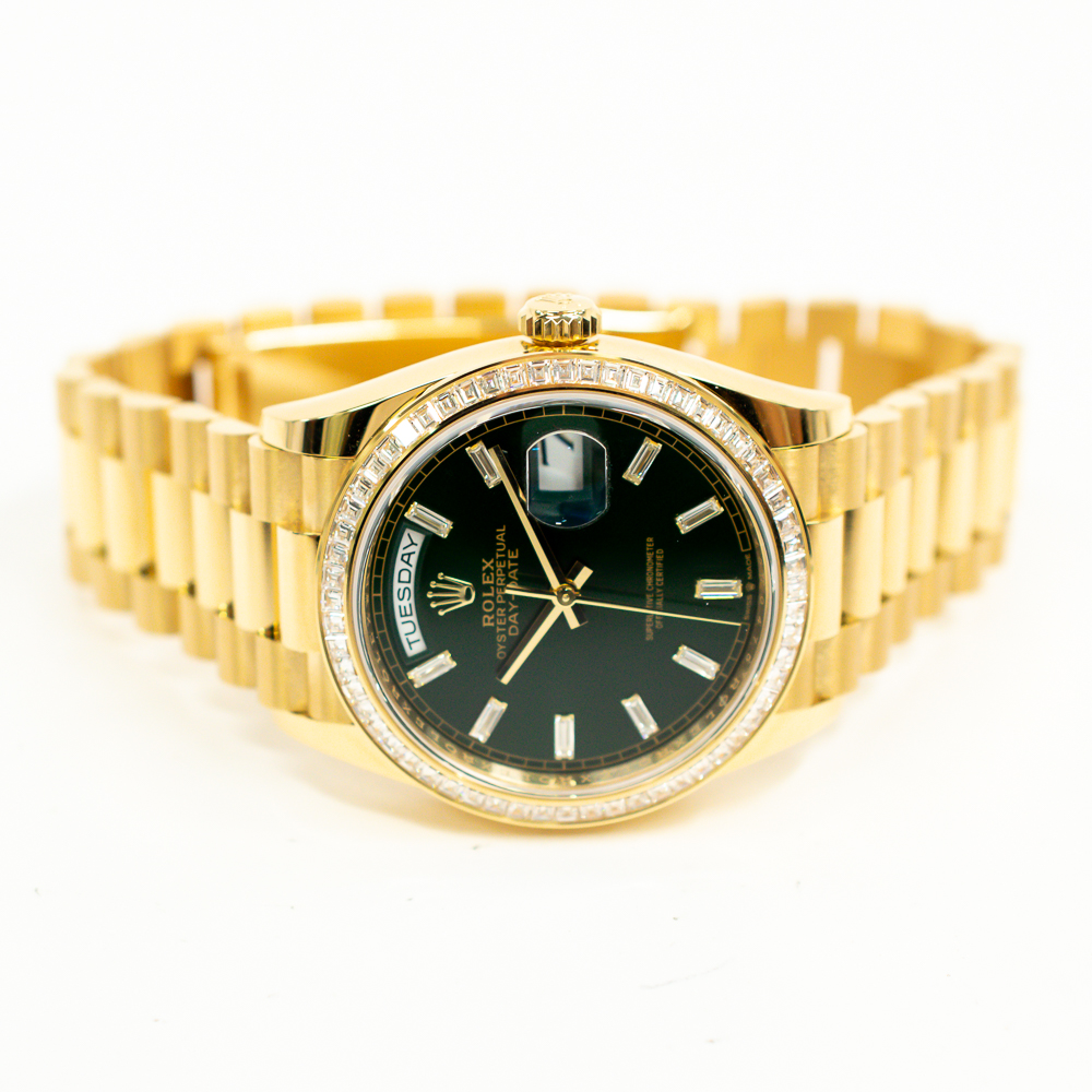 Day-Date Yellow Gold Diamond Green Dial 36mm Product Image 2