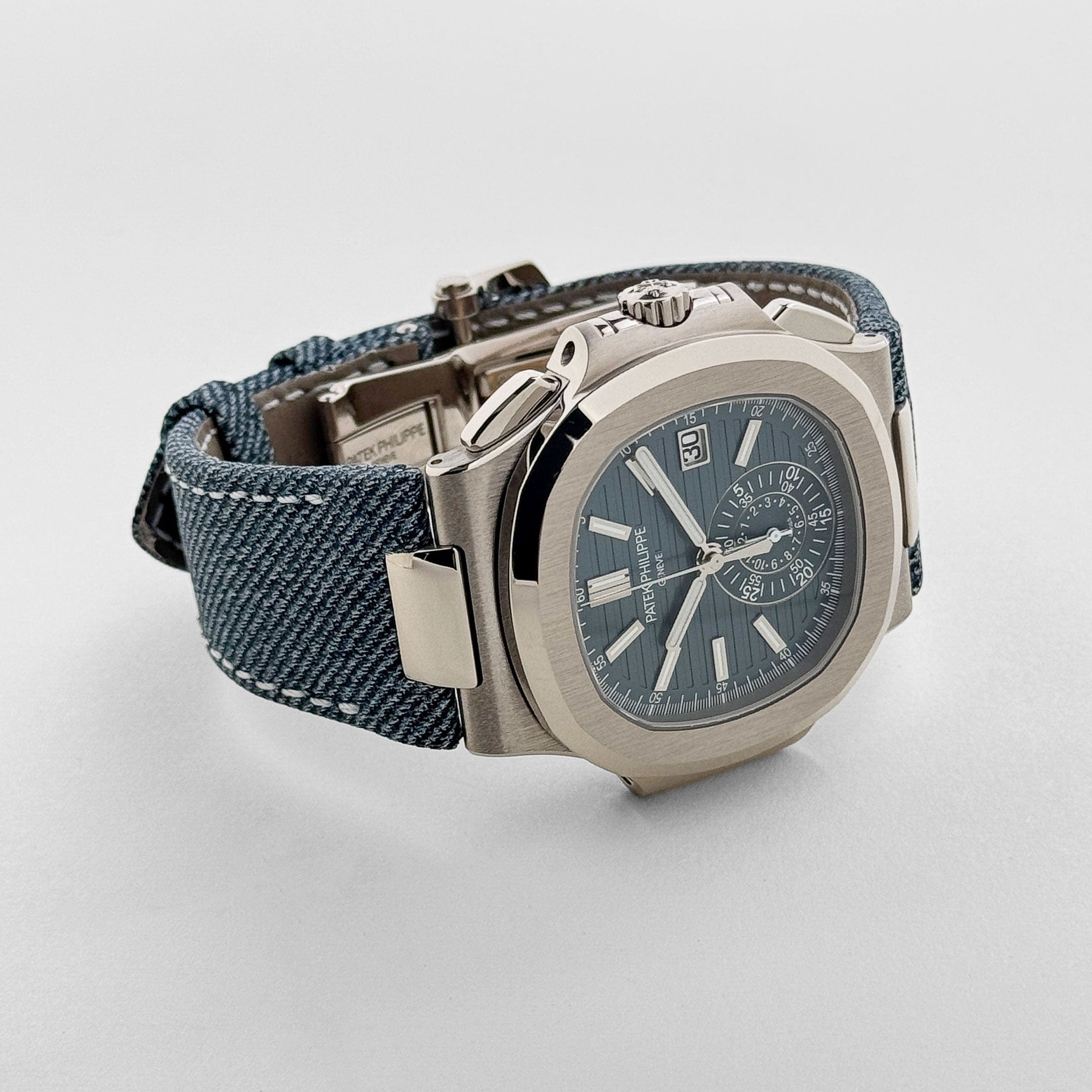 Nautilus Chronograph White Gold Blue Dial 40mm Product Image 3