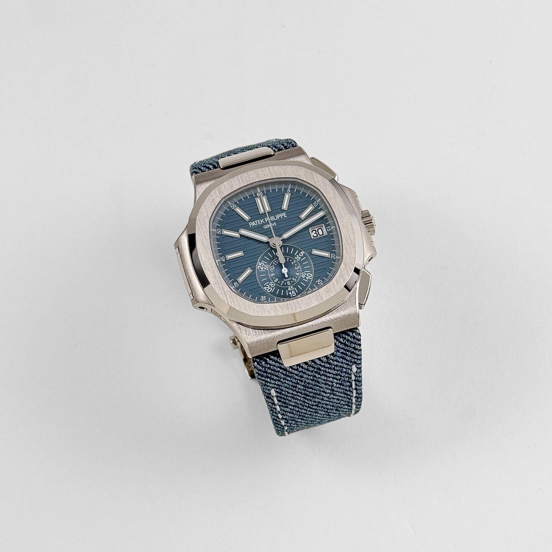 Nautilus Chronograph White Gold Blue Dial 40mm Product Image 1