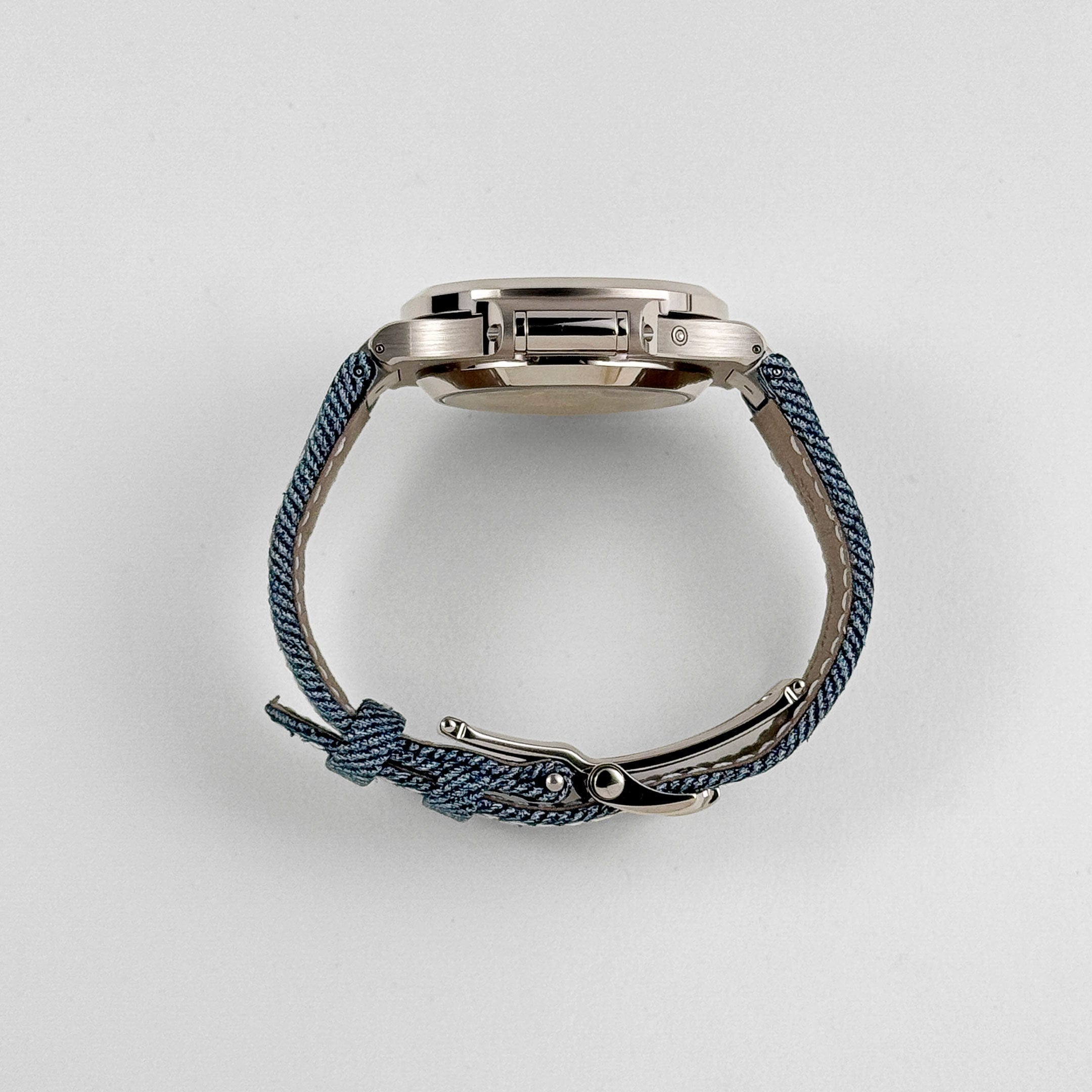 Nautilus Chronograph White Gold Blue Dial 40mm Product Image 5