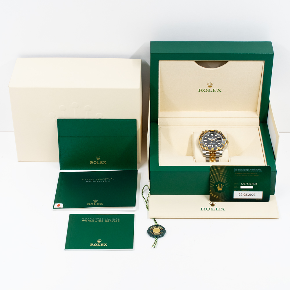 GMT-Master II Yellow Gold & Steel Jubilee Black Dial 40mm Product Image 9