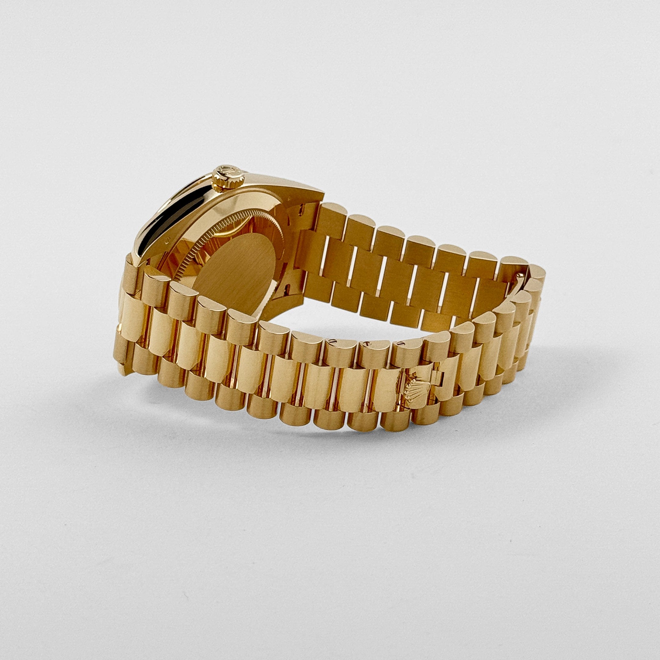 Day-Date 40 Yellow Gold Paved Dial 40mm Product Image 6