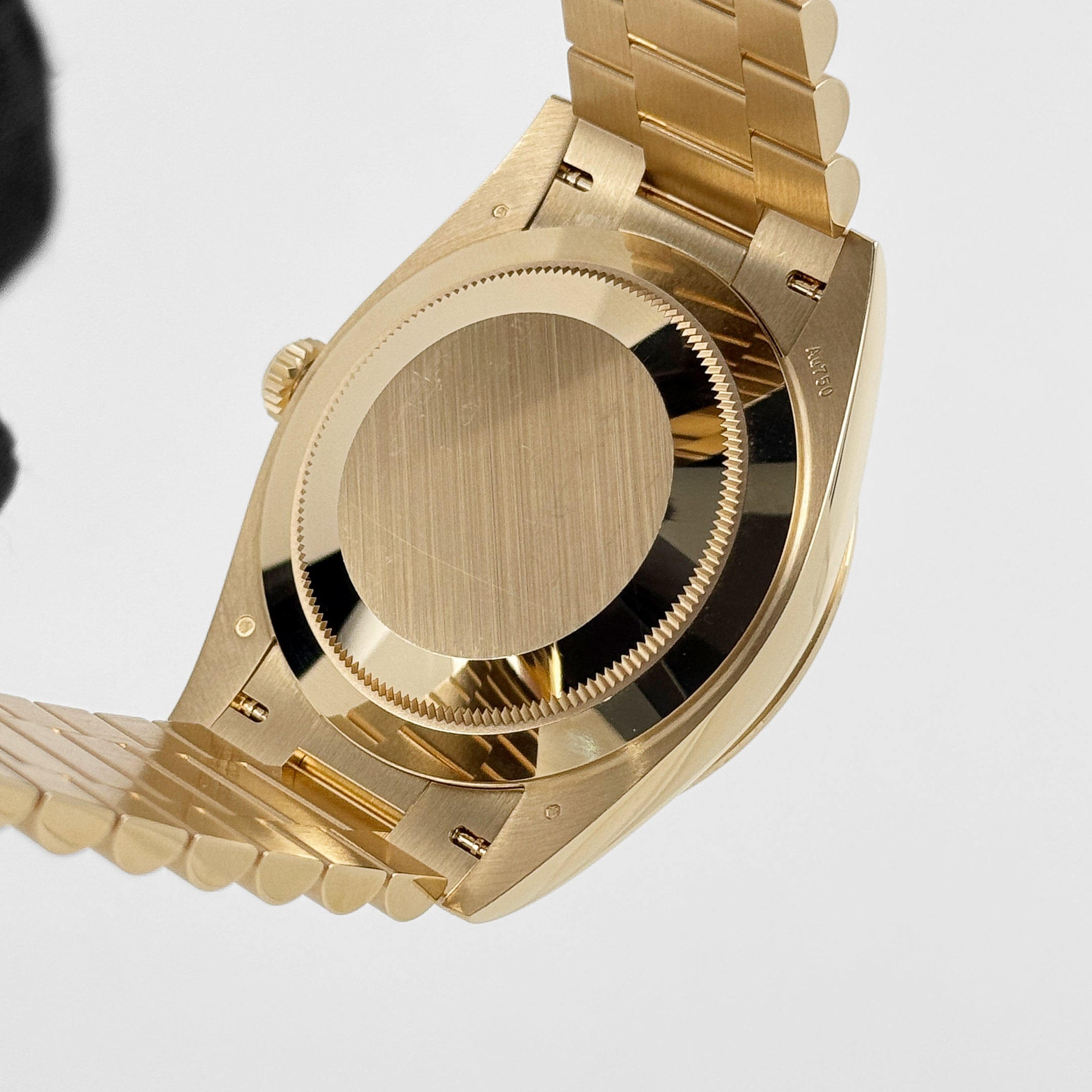 Day-Date 40 Yellow Gold Paved Dial 40mm Product Image 8