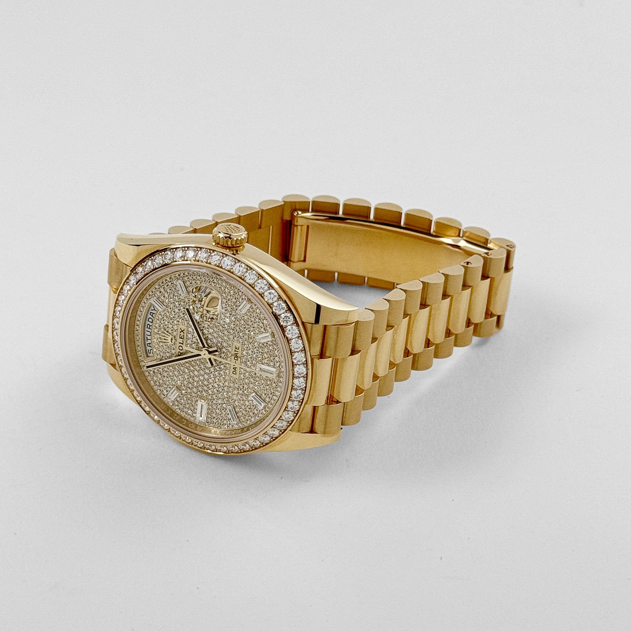 Day-Date 40 Yellow Gold Paved Dial 40mm Product Image 2