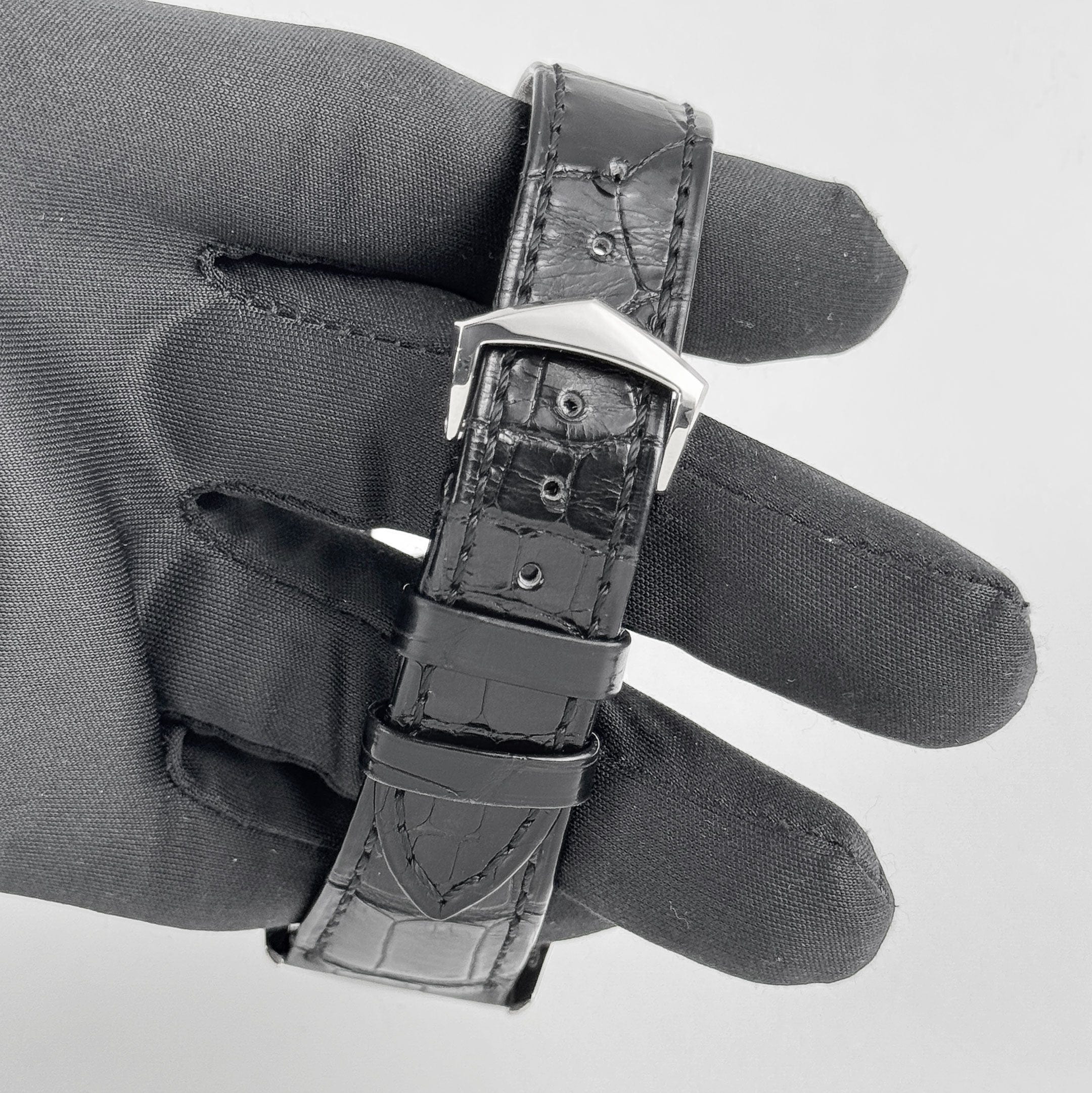 Calatrava White Gold Black Dial 37mm Product Image 10