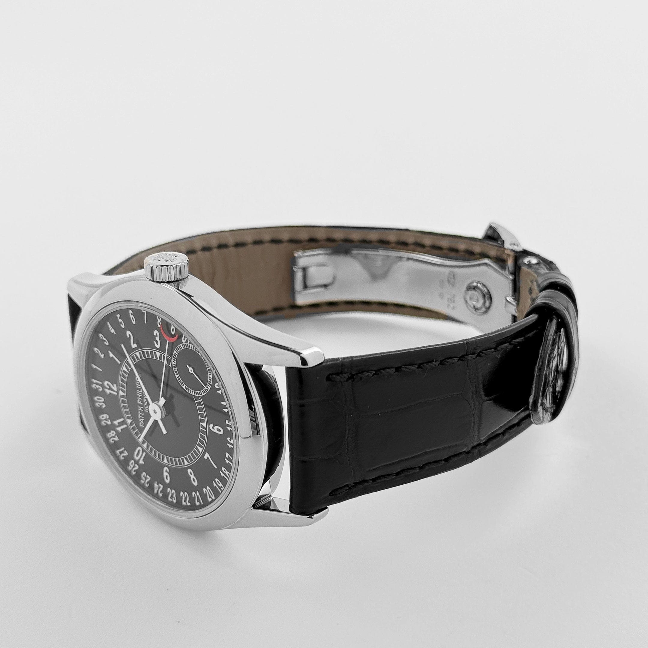 Calatrava White Gold Black Dial 37mm Product Image 2