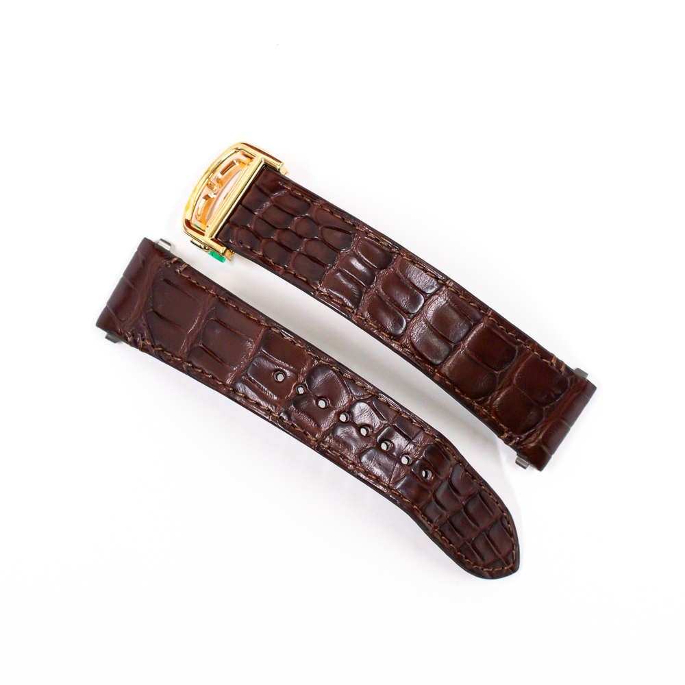 Santos de Cartier Yellow Gold White Dial 39mm Product Image 9