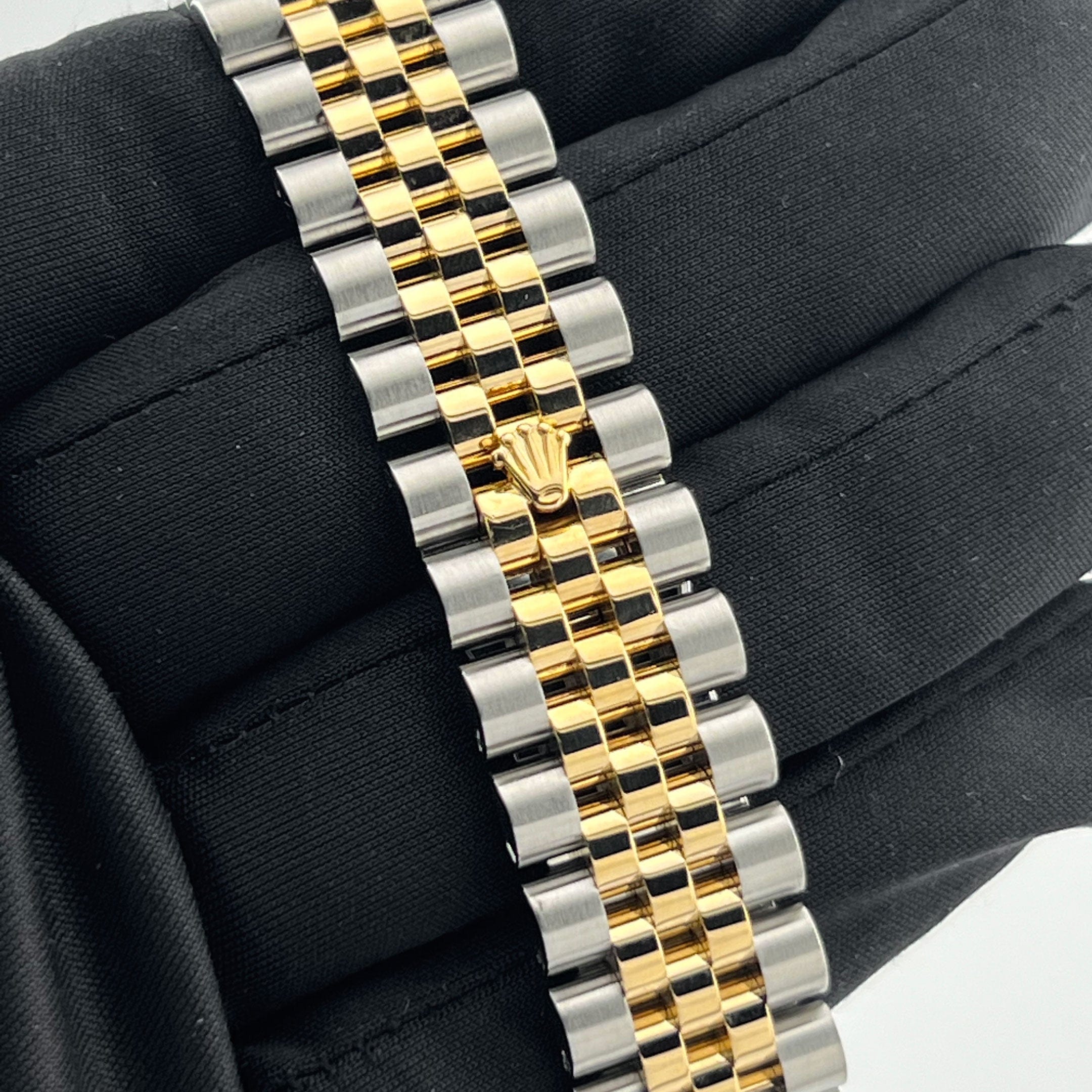 Datejust Yellow Gold & Steel Black Dial 36mm Product Image 9