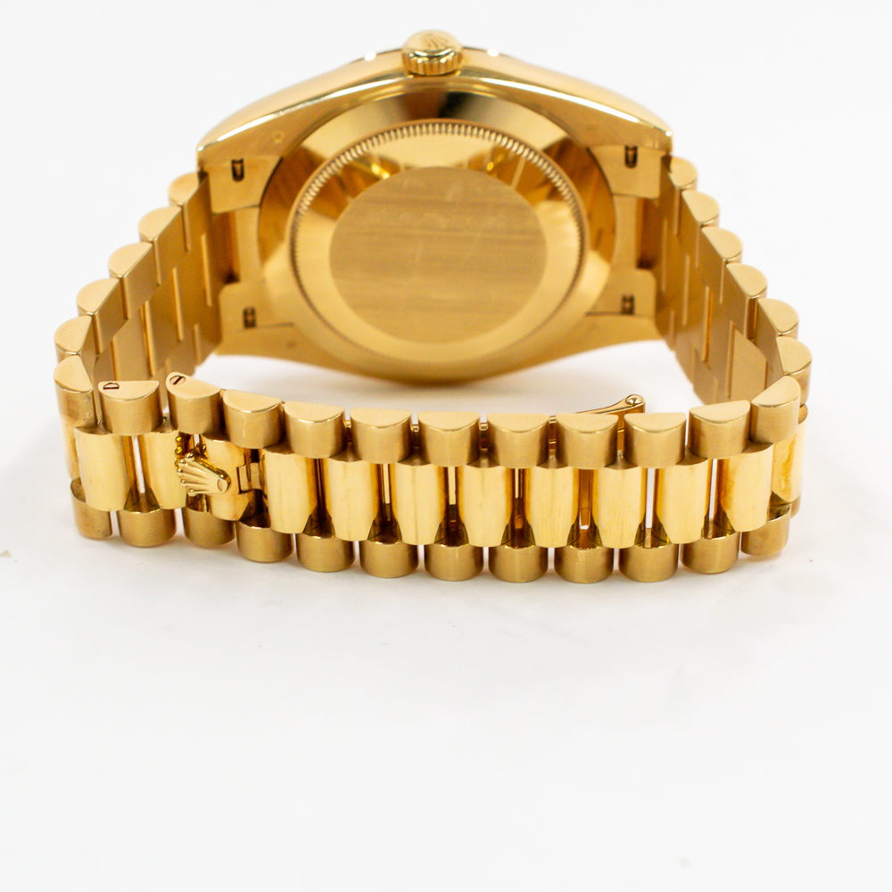 Day-Date Yellow Gold Green Dial 40mm Product Image 4