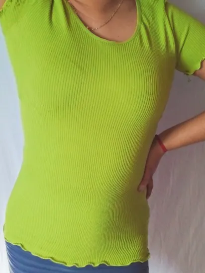 Blusa manga corta con textura vertical