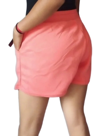 Short dama con bolsas