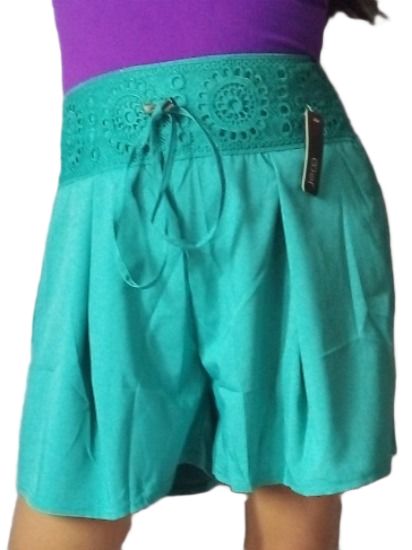 Short dama con bordado